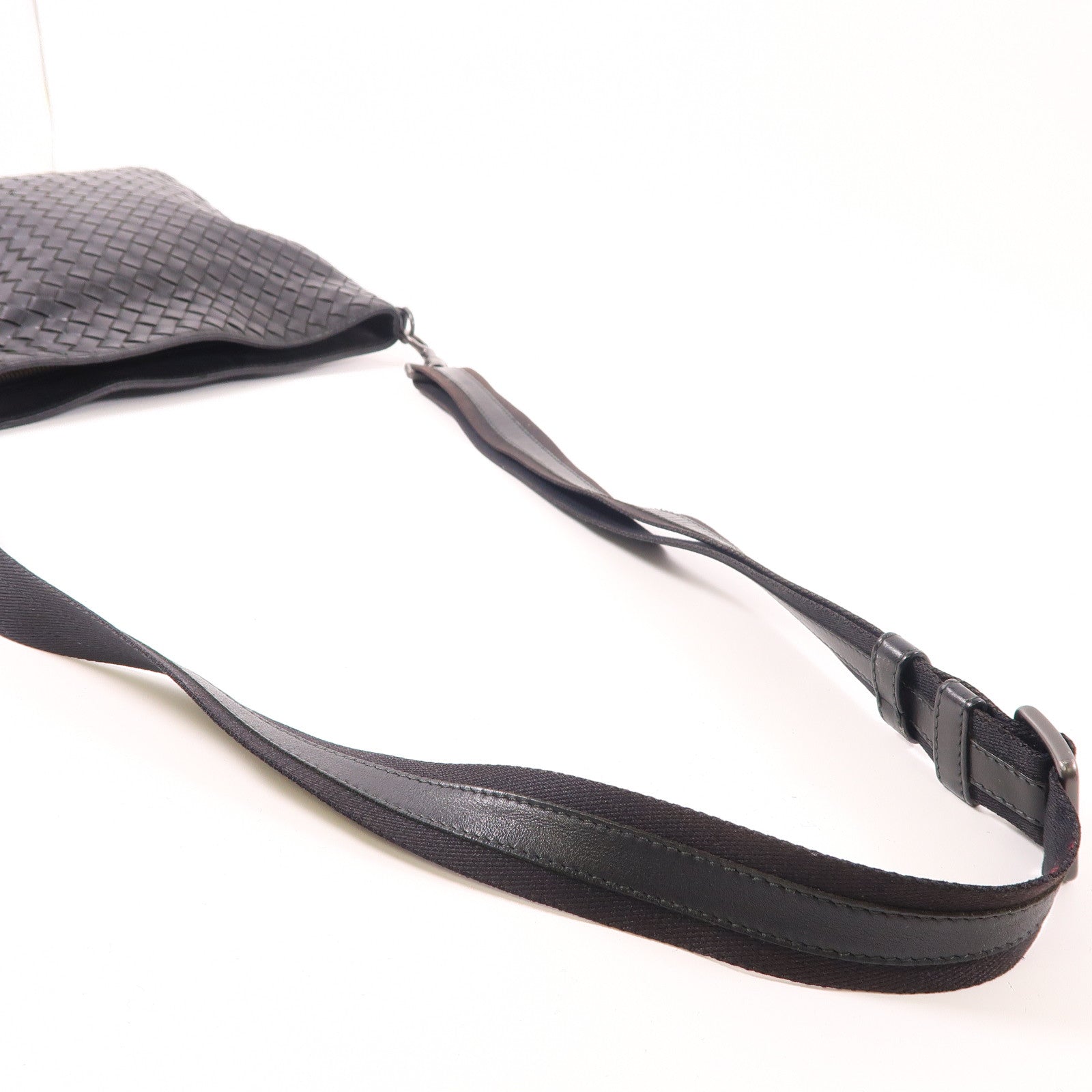 BOTTEGA VENETA 織紋皮革Shoulder Bag肩背袋黑色