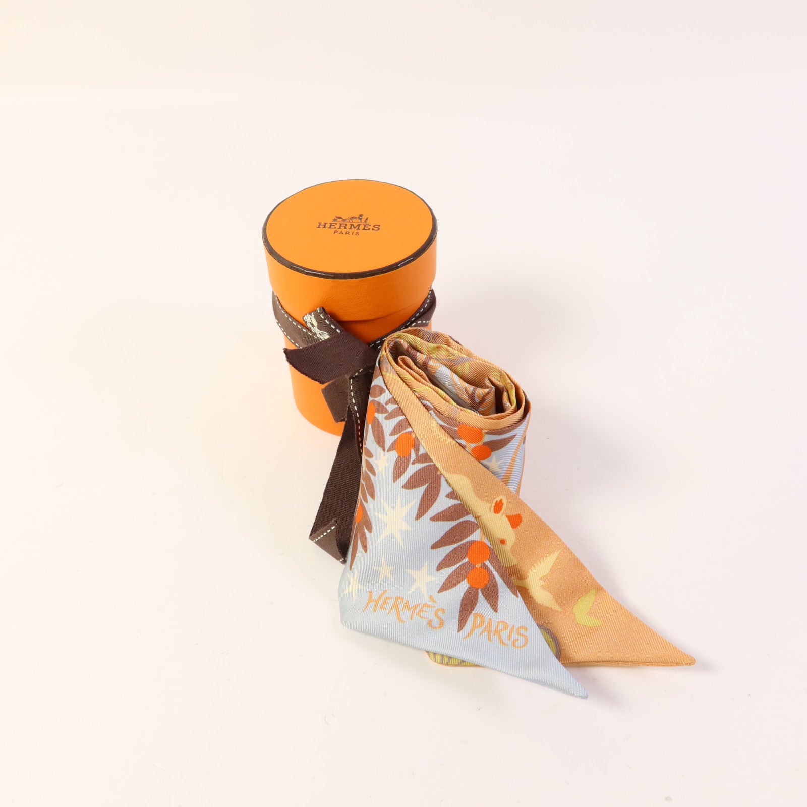 HERMES 絲質Twilly絲巾Beige/Rose