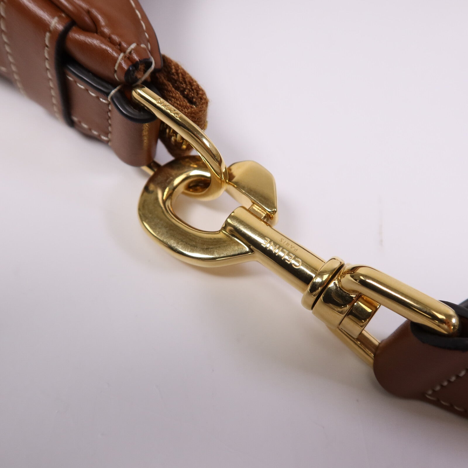 CELINE 牛皮皮革Ava金扣肩背袋