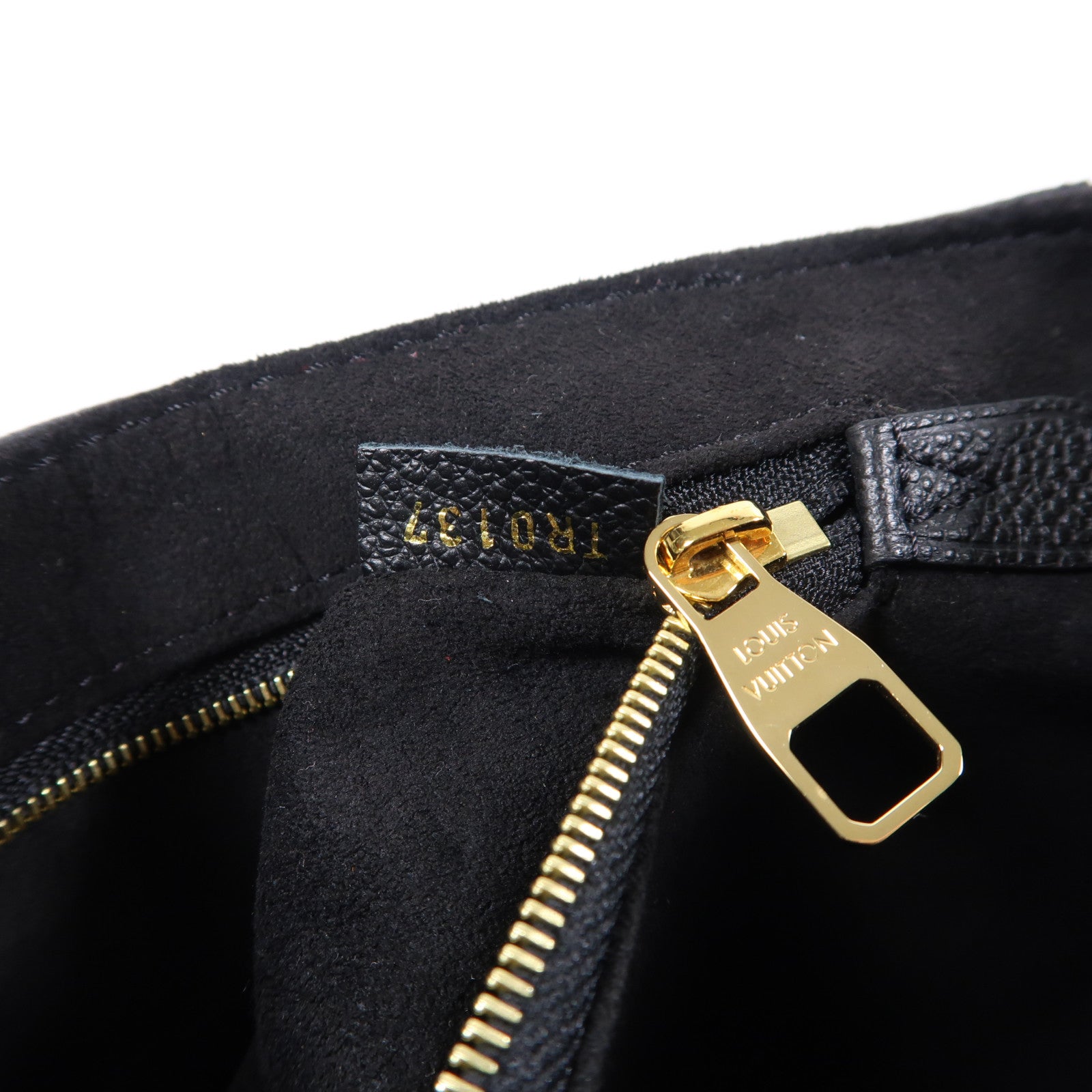 LOUIS VUITTON Monogram Empreinte Saint Germain PM金扣鏈帶肩背袋黑色