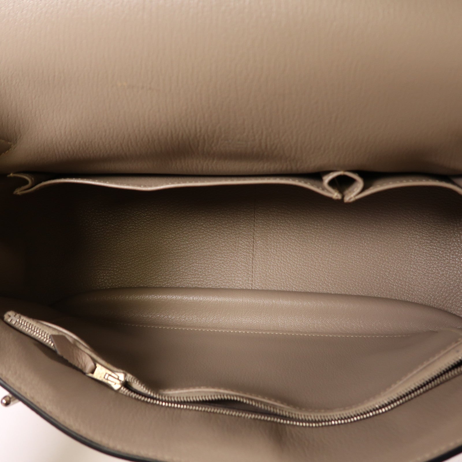 HERMES Clemence皮革Jypsiere 34銀扣肩背袋Argile