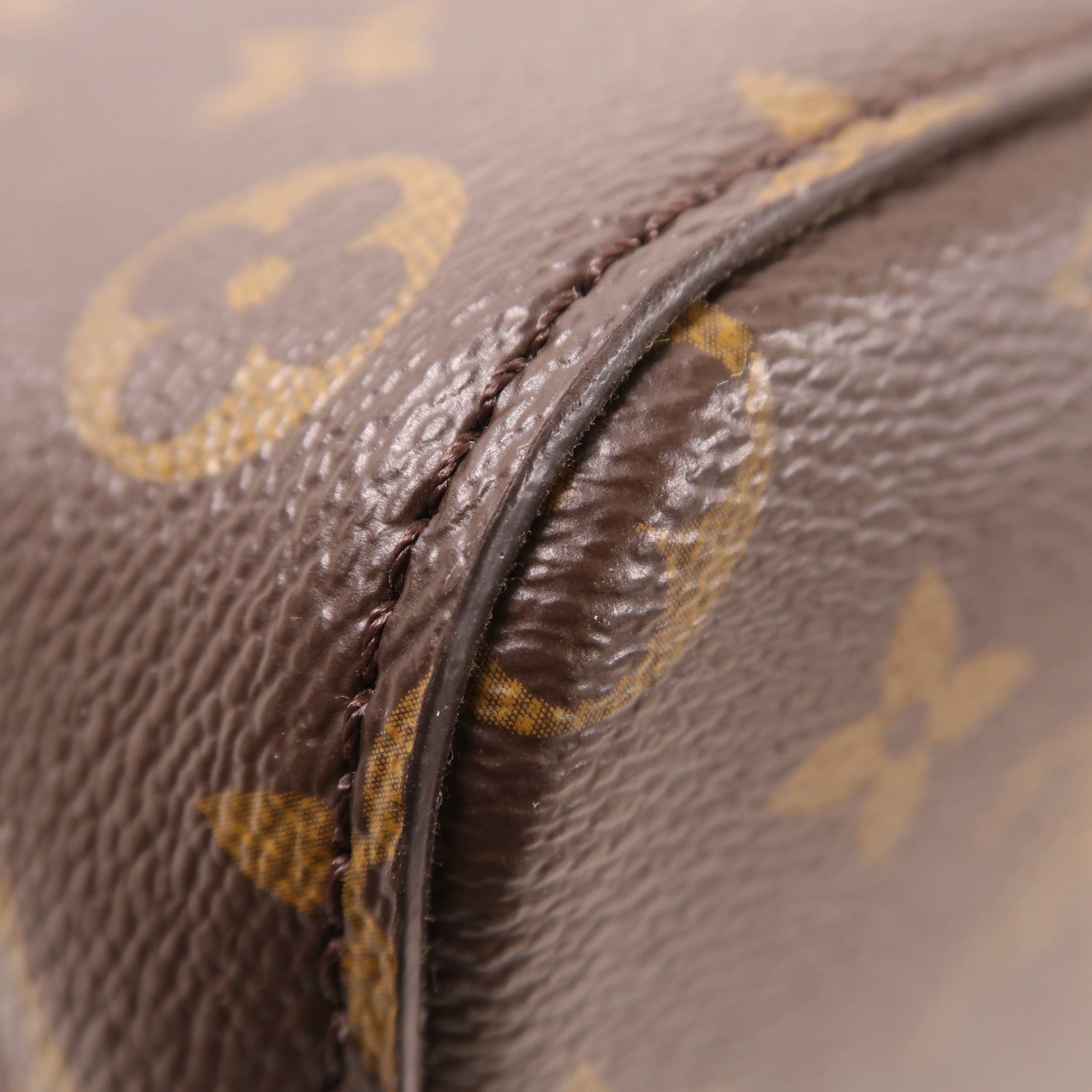 LOUIS VUITTON Monogram NeoNoe MM金扣肩背袋棕色/粉紅色