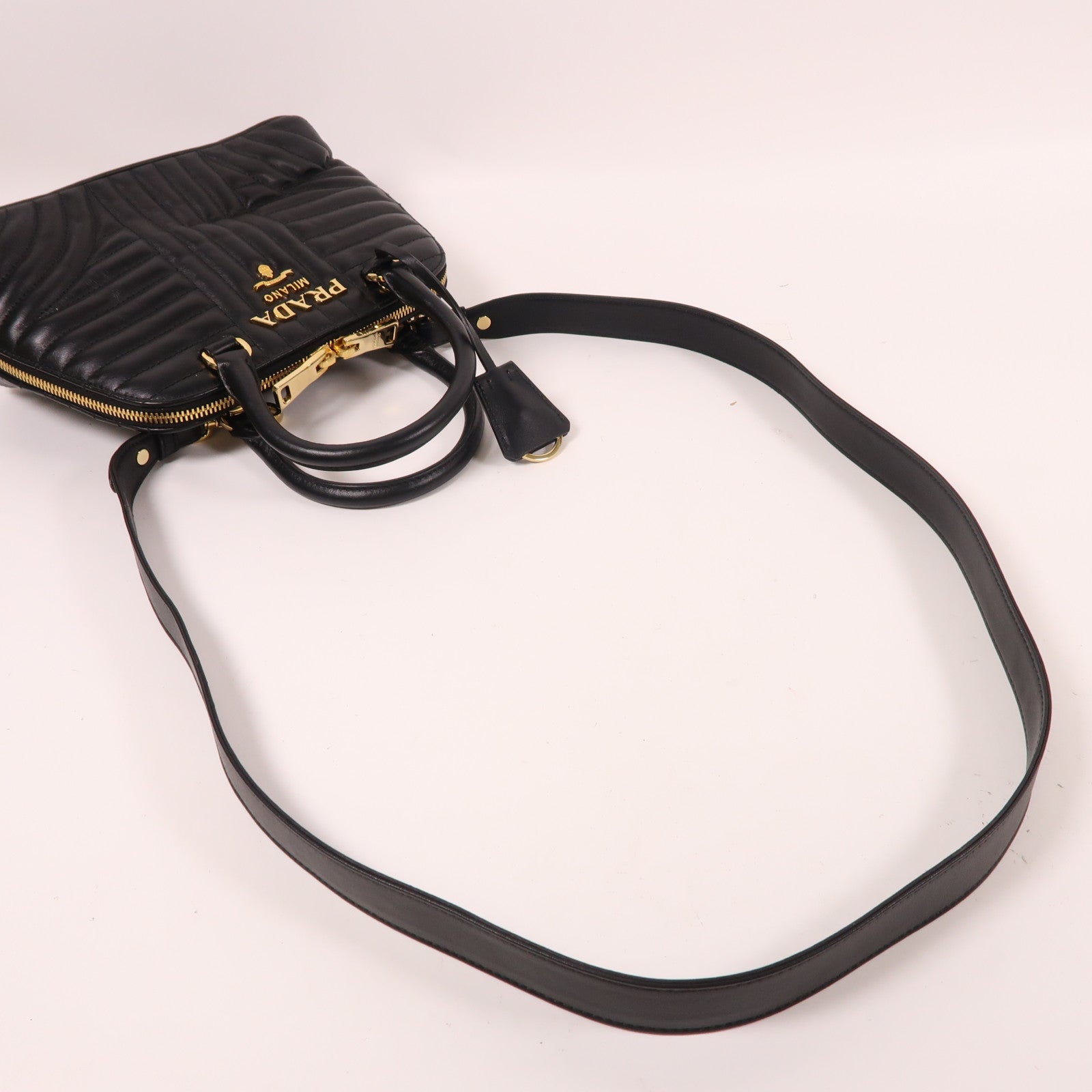PRADA 牛皮皮革Shoulder Bag金扣手挽肩背兩用袋