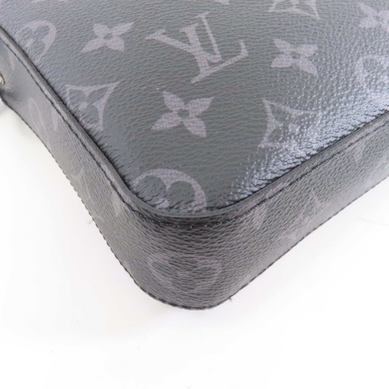 LOUIS VUITTON Monogram Eclipse Trio  Messenger銀扣肩背袋黑色