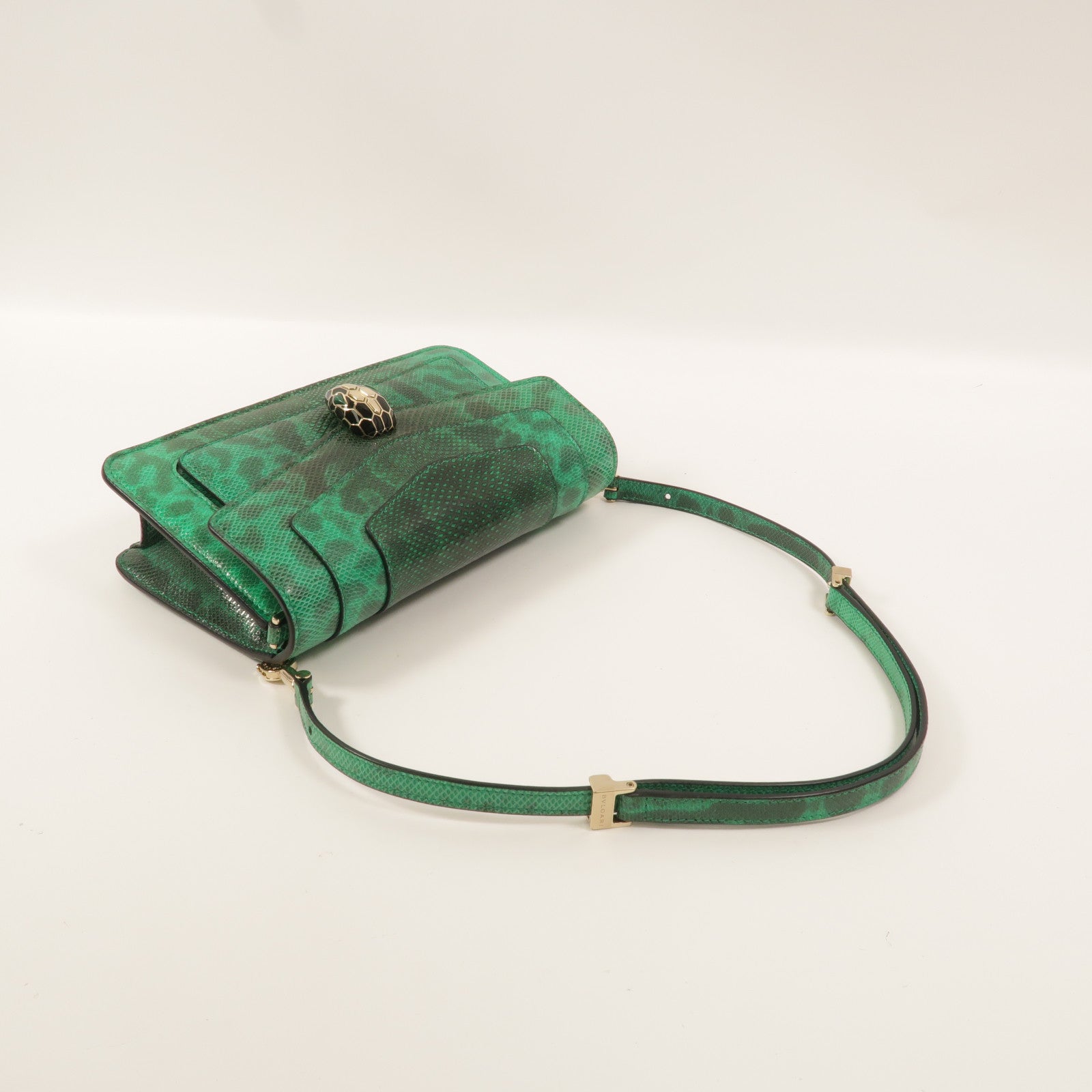 BVLGARI 蜥蝪皮革Serpenti Forever East West鏈帶肩背袋