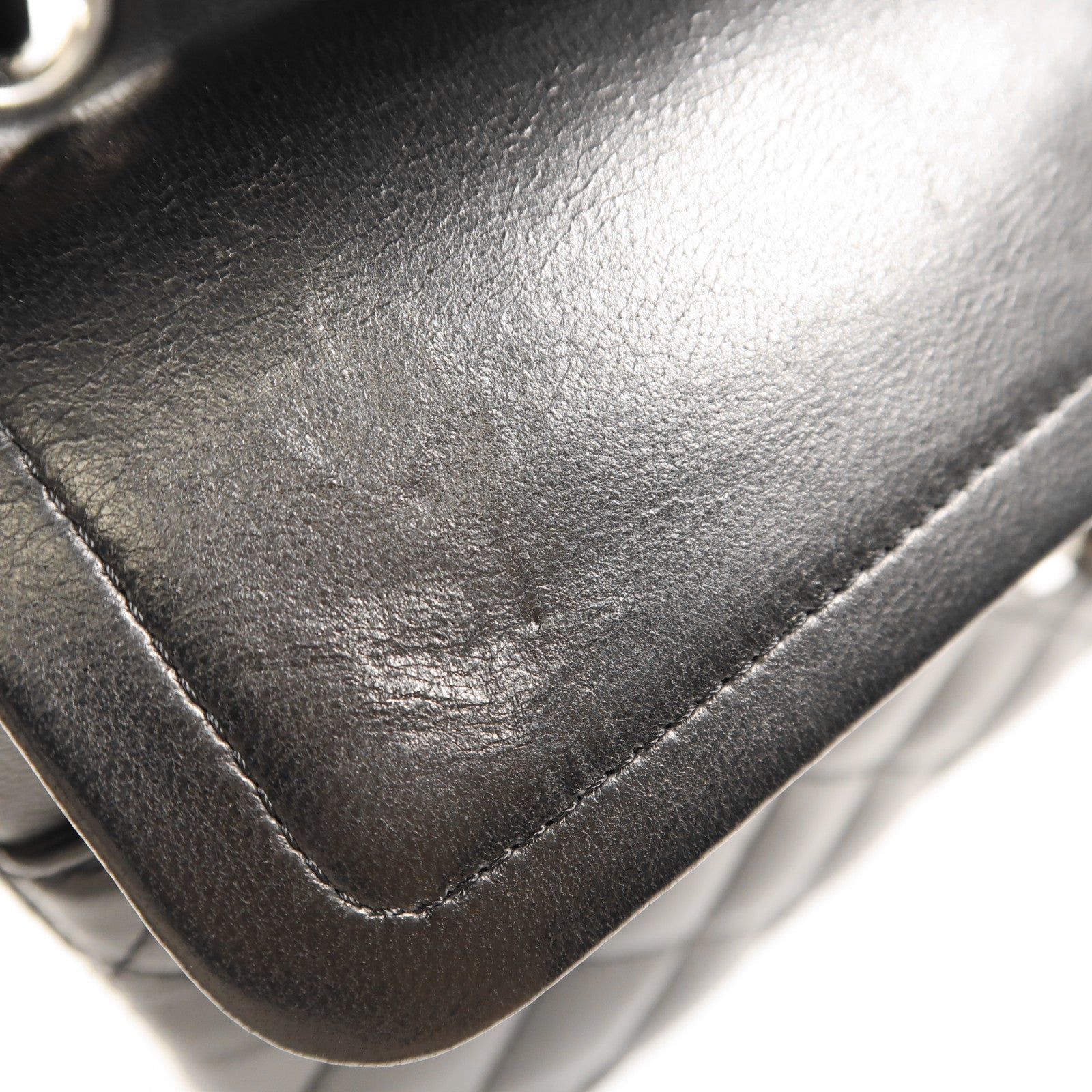 CHANEL 羊皮皮革Classic 23銀扣鏈帶肩背袋