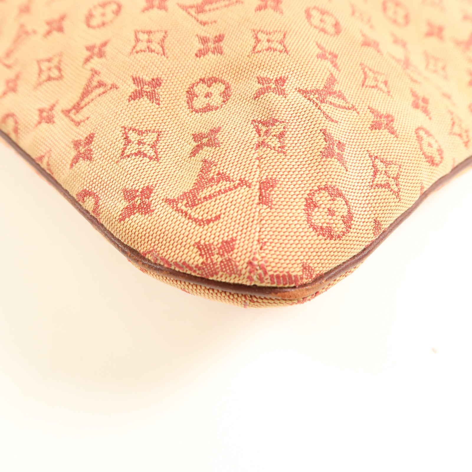 LOUIS VUITTON Monogram Mini Framcoise金扣手挽袋