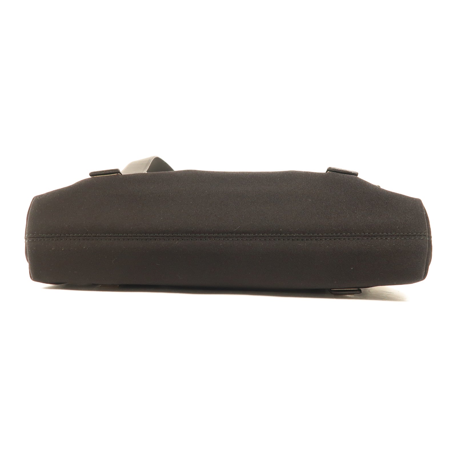 Salvatore Ferragamo 帆布/皮革Shoulder Bag銀扣肩背袋