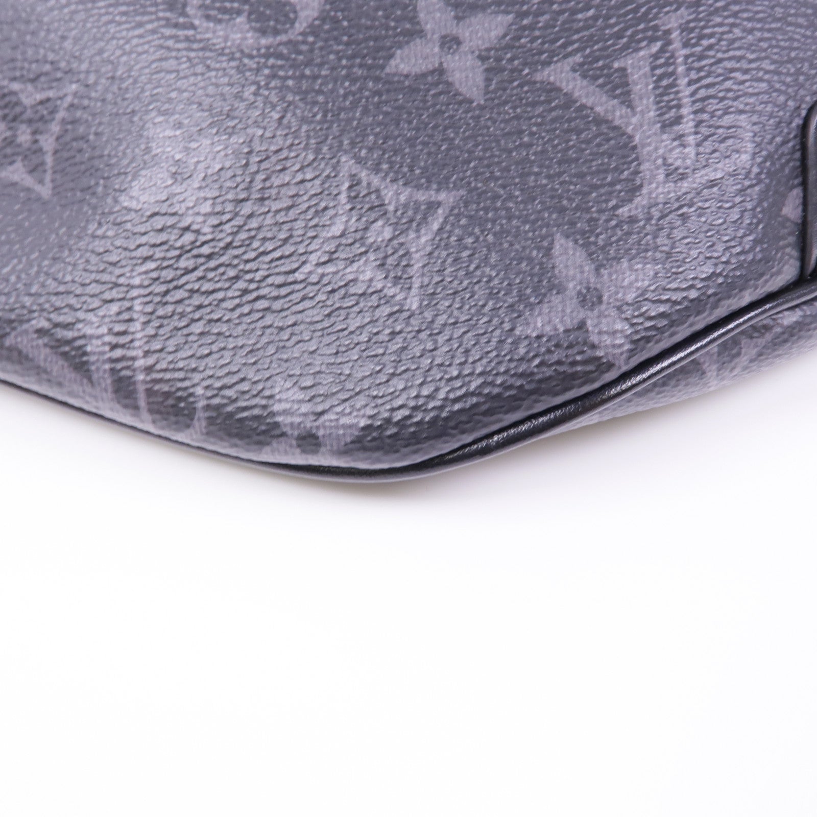 LOUIS VUITTON Monogram Eclipse Discovery斜孭袋