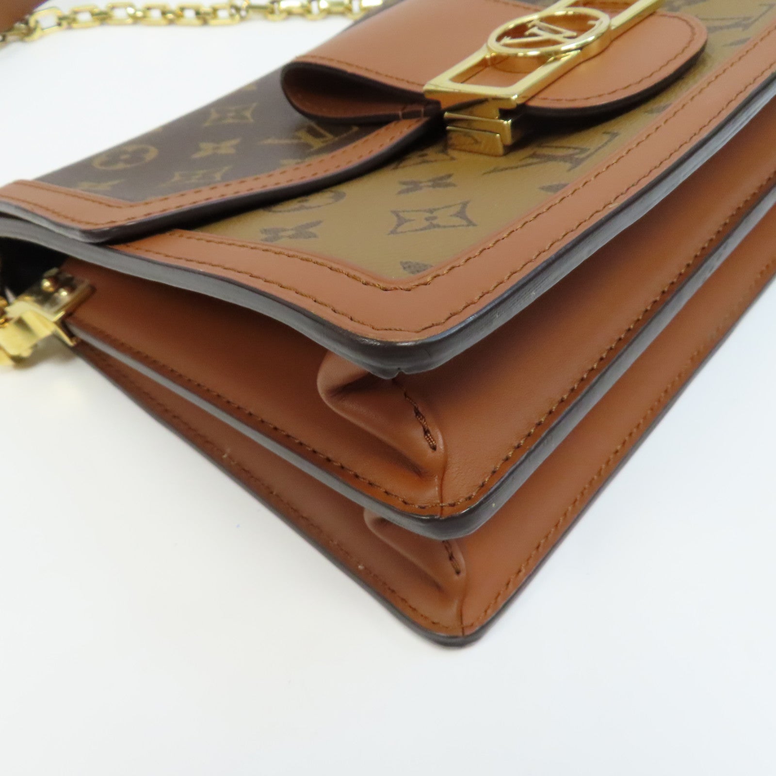 LOUIS VUITTON Monogram Reverse Dauphine MM金扣肩背袋啡色