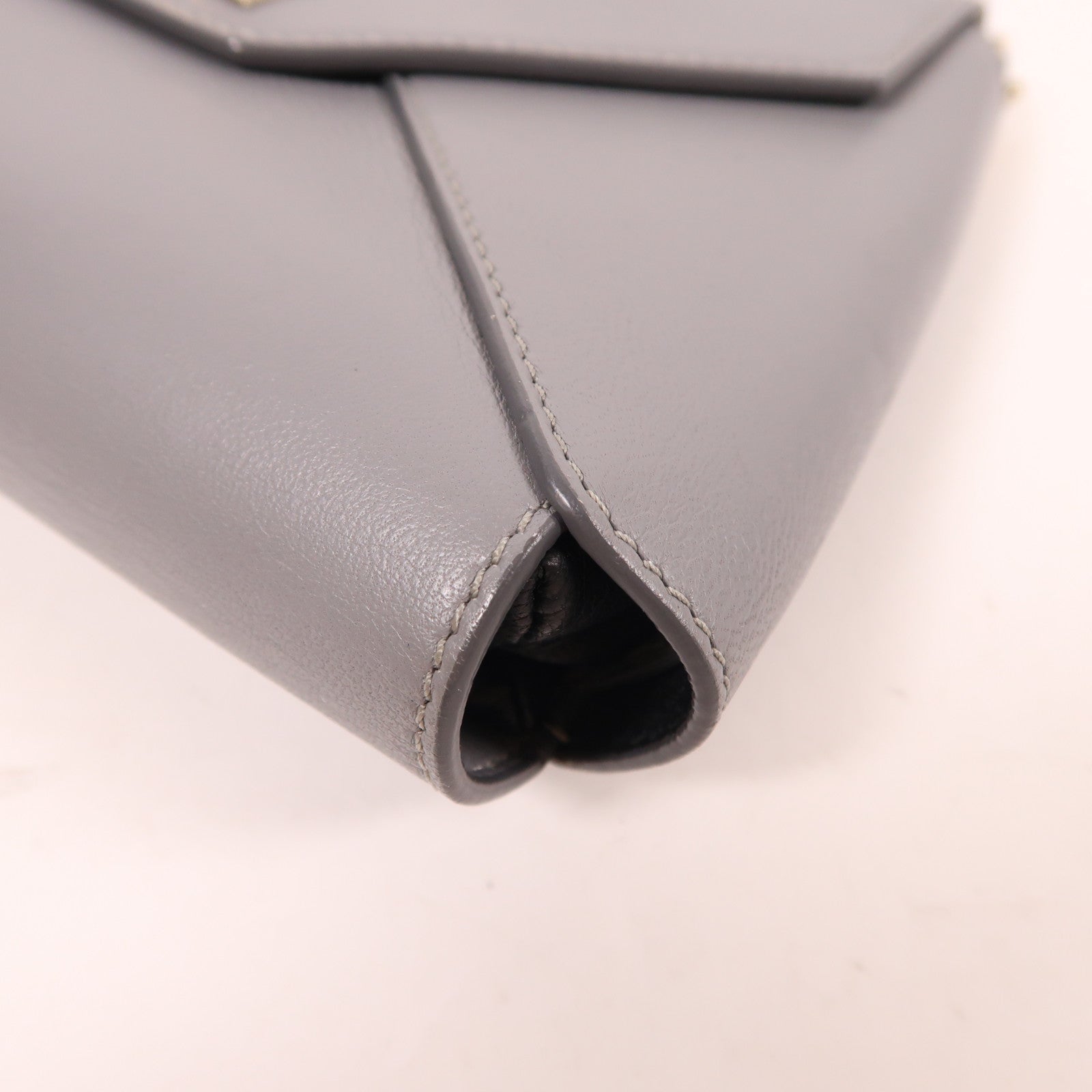 GIVENCHY 羊皮皮革Shoulder Bag金扣鏈帶肩背袋