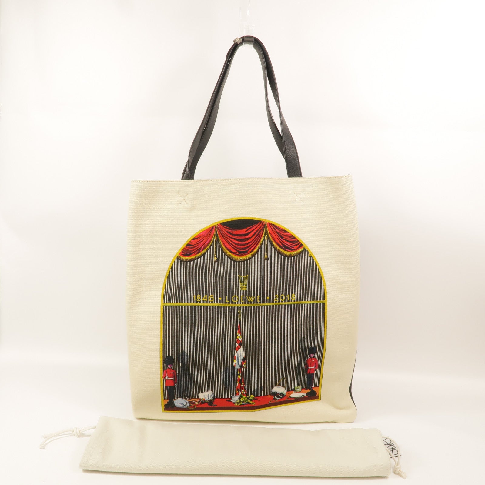 LOEWE 帆布/牛皮皮革Madrid 1846肩背袋