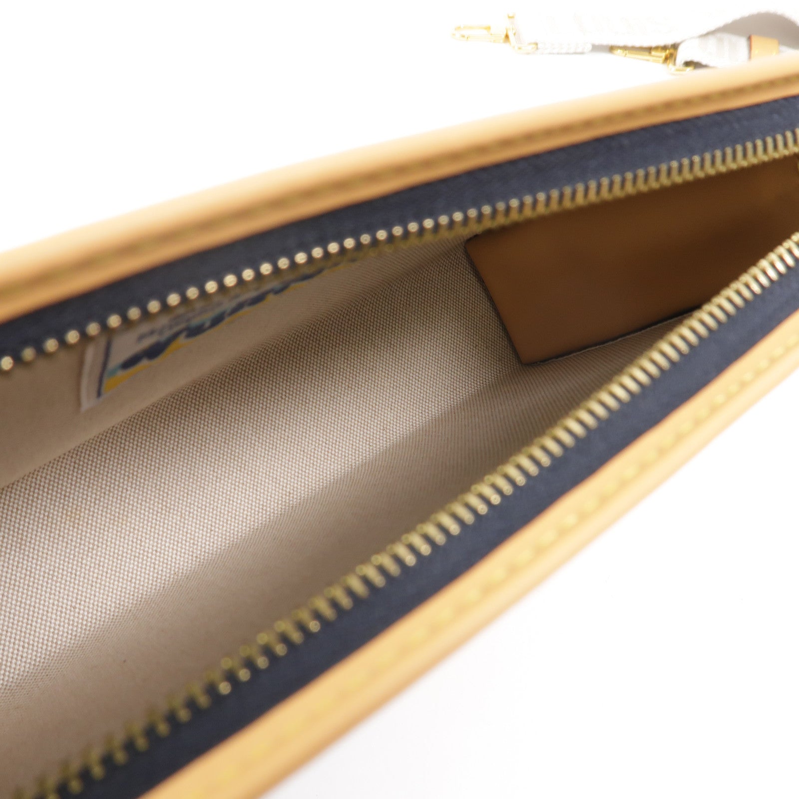 LOUIS VUITTON Monogram Surfin Gaston Wearable Wallet肩背袋