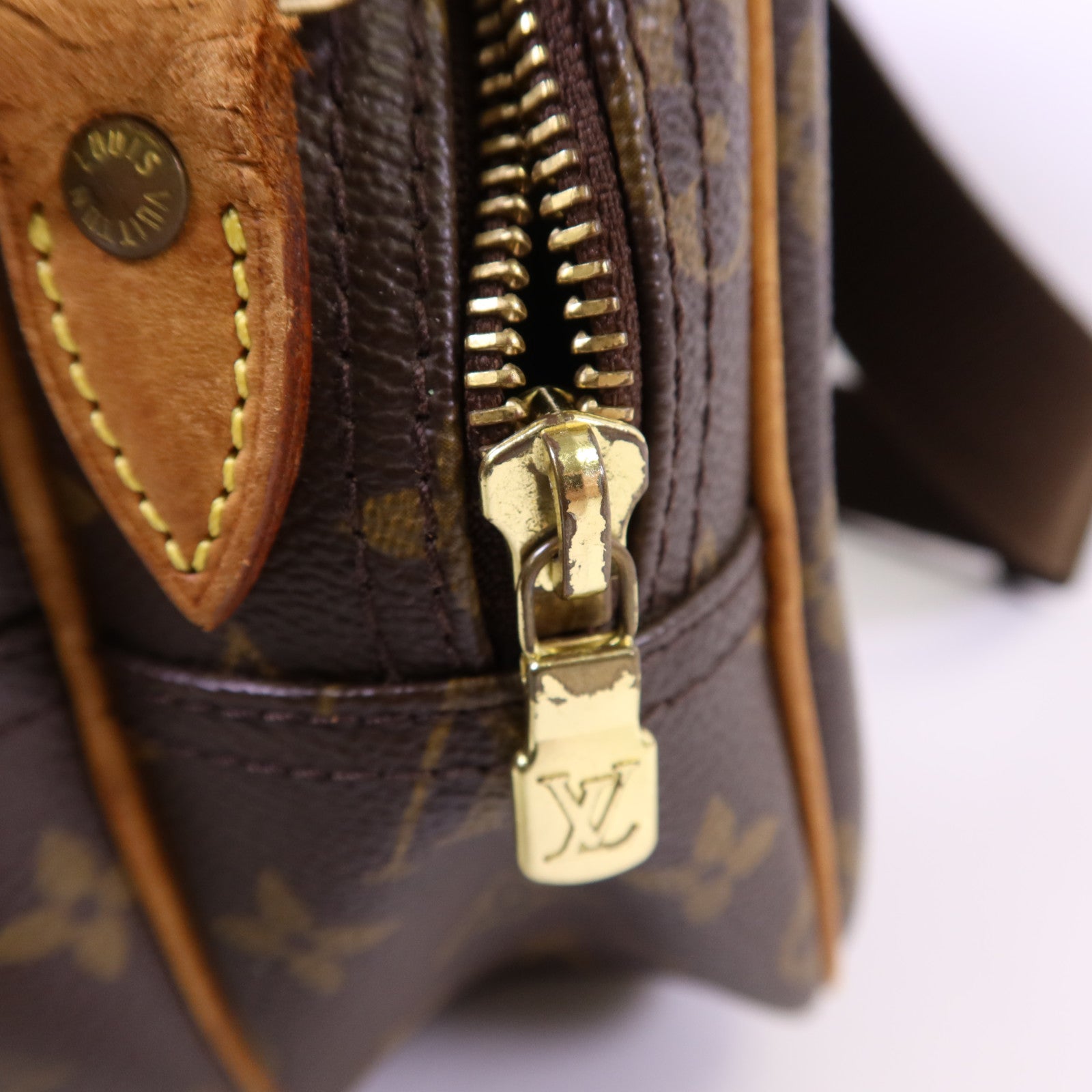 LOUIS VUITTON Monogram Reporter PM金扣肩背袋棕色