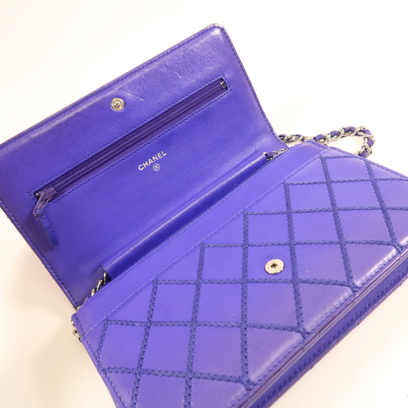 CHANEL 牛皮皮革Wallet On Chain鏈帶肩背袋