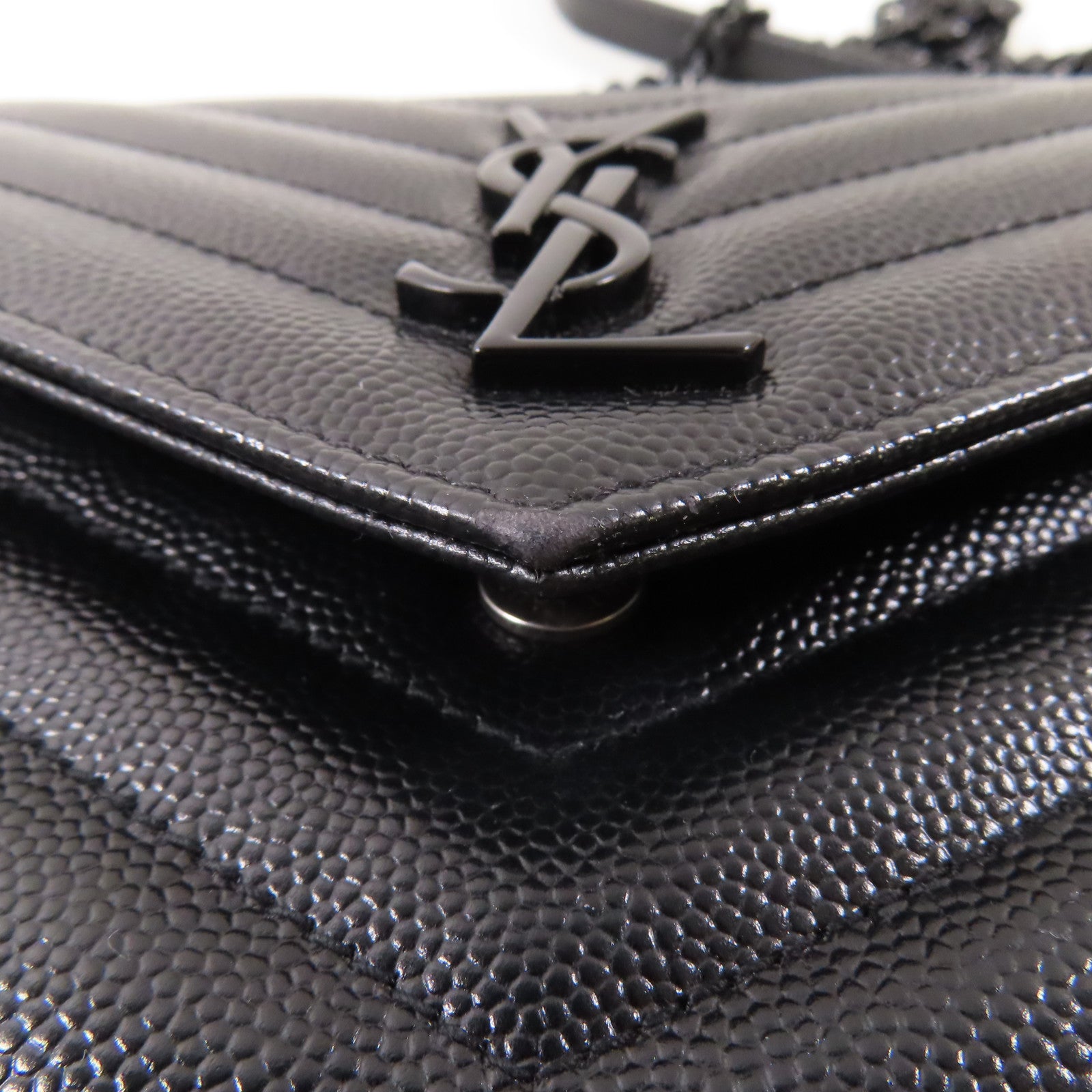 YVES SAINT LAURENT 牛皮皮革Chain Shoulder鏈帶肩背袋