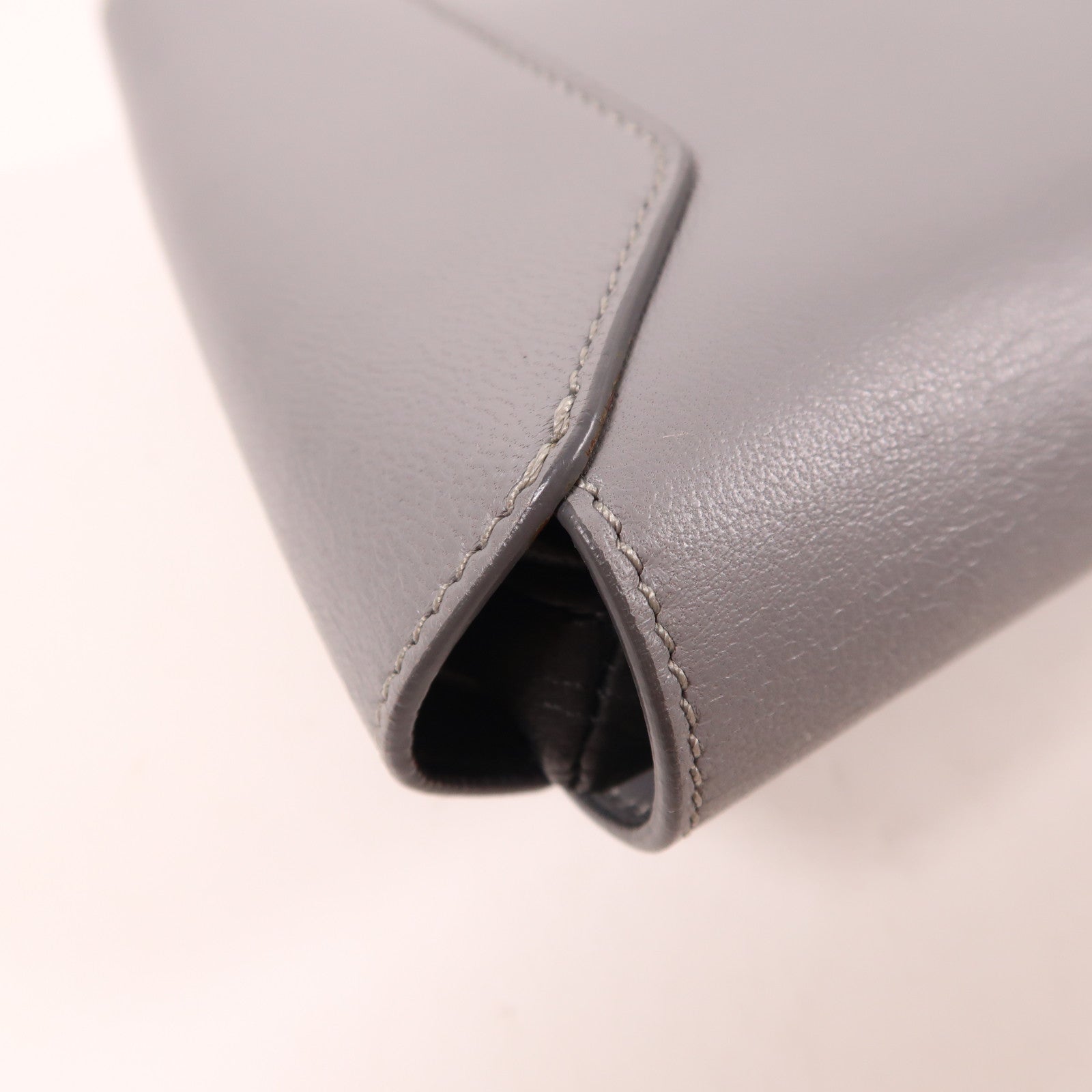 GIVENCHY 羊皮皮革Shoulder Bag金扣鏈帶肩背袋