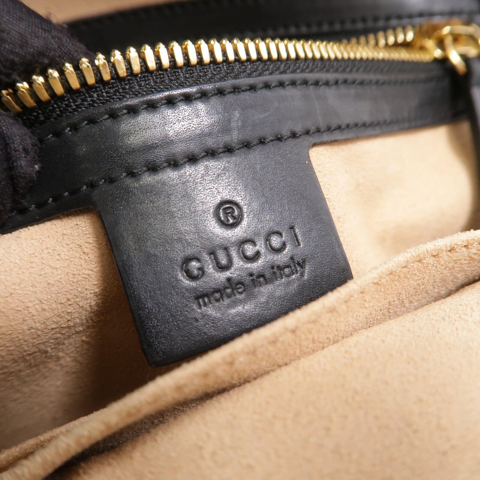 GUCCI 塗層帆布GG Supreme Backpack背包