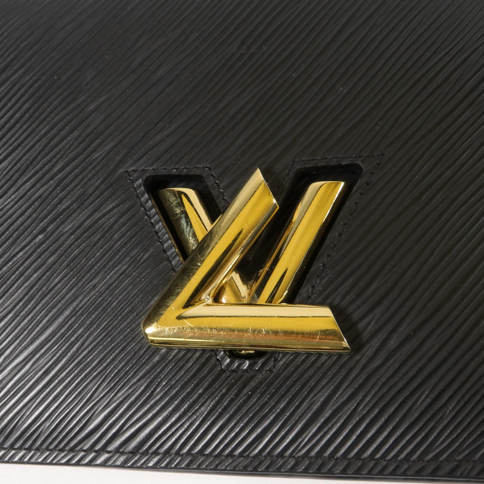 LOUIS VUITTON Epi Twist Shoulder Bag鏈帶肩背袋