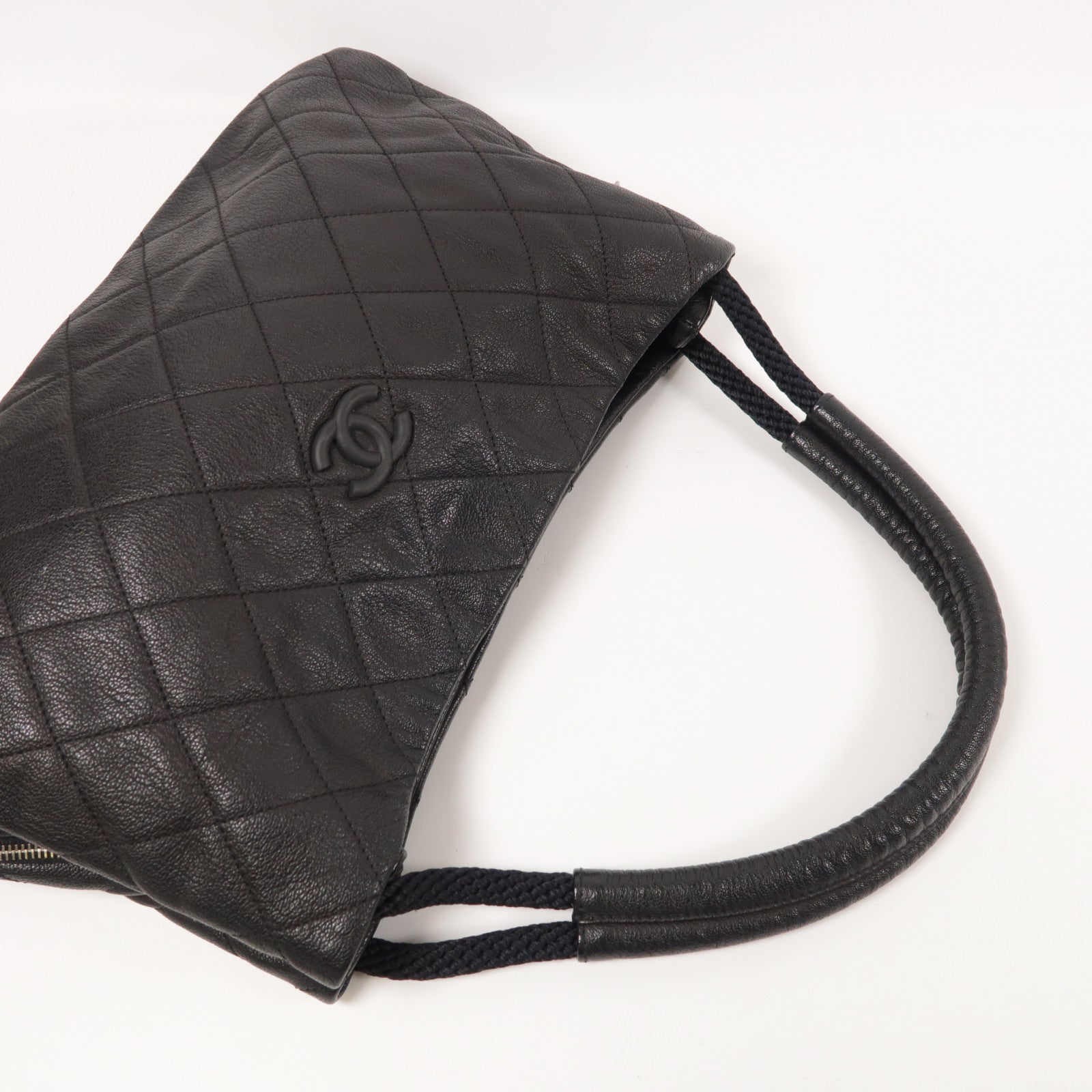 CHANEL 牛皮皮革Shoulder Bag銀扣肩背袋