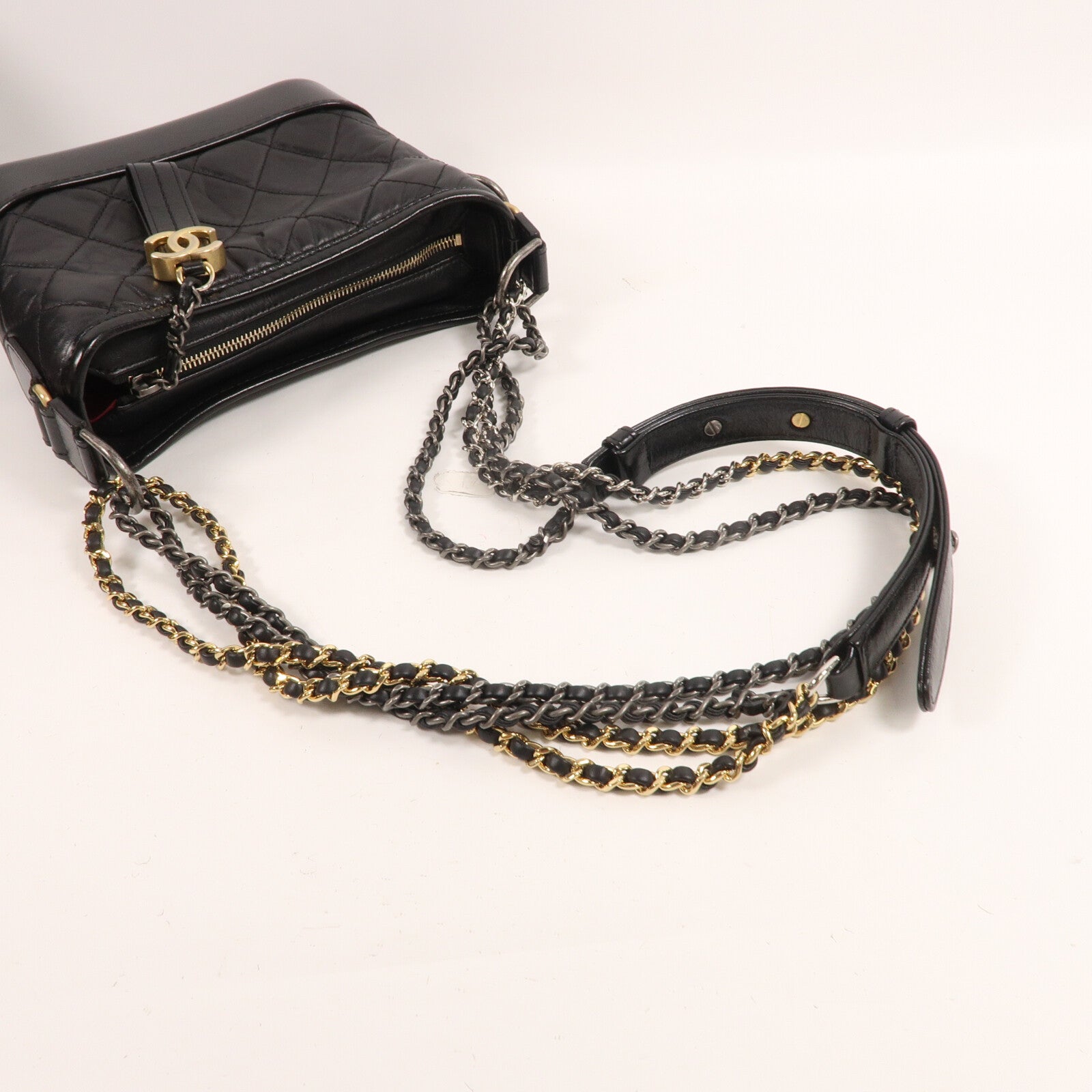 CHANEL 牛皮皮革Gabrielle Small鏈帶肩背袋