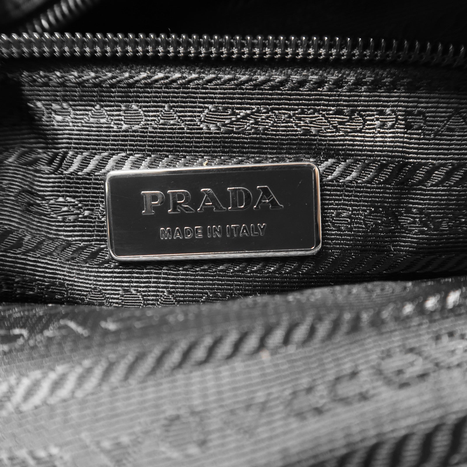 PRADA 尼龍2 way Shoulder Bag銀扣手挽肩背兩用袋黑色