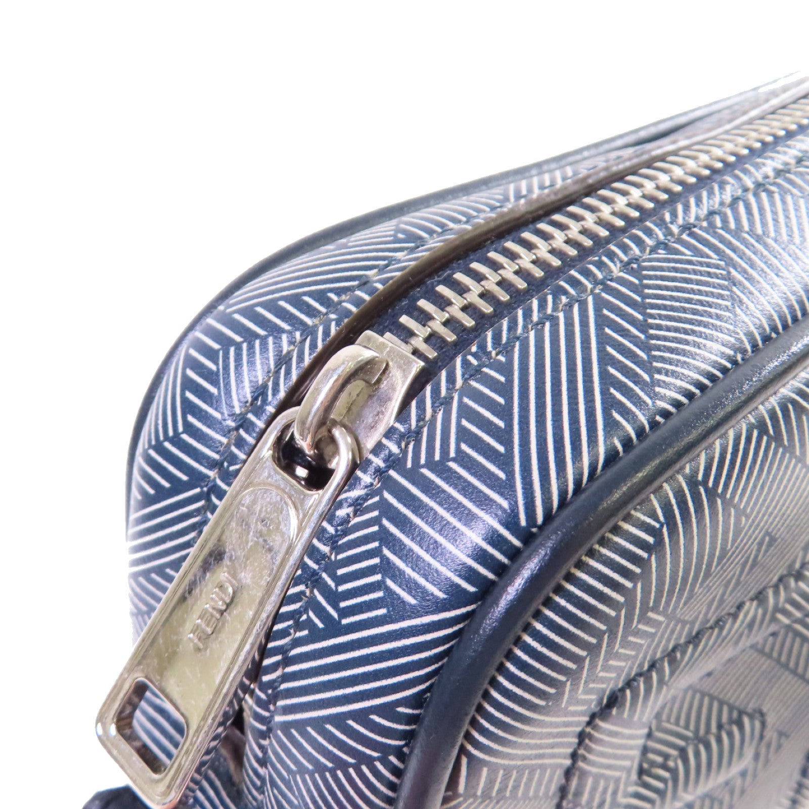 FENDI 塗層帆布Camera Shoulder Bag銀扣肩背袋碳灰色/藍色