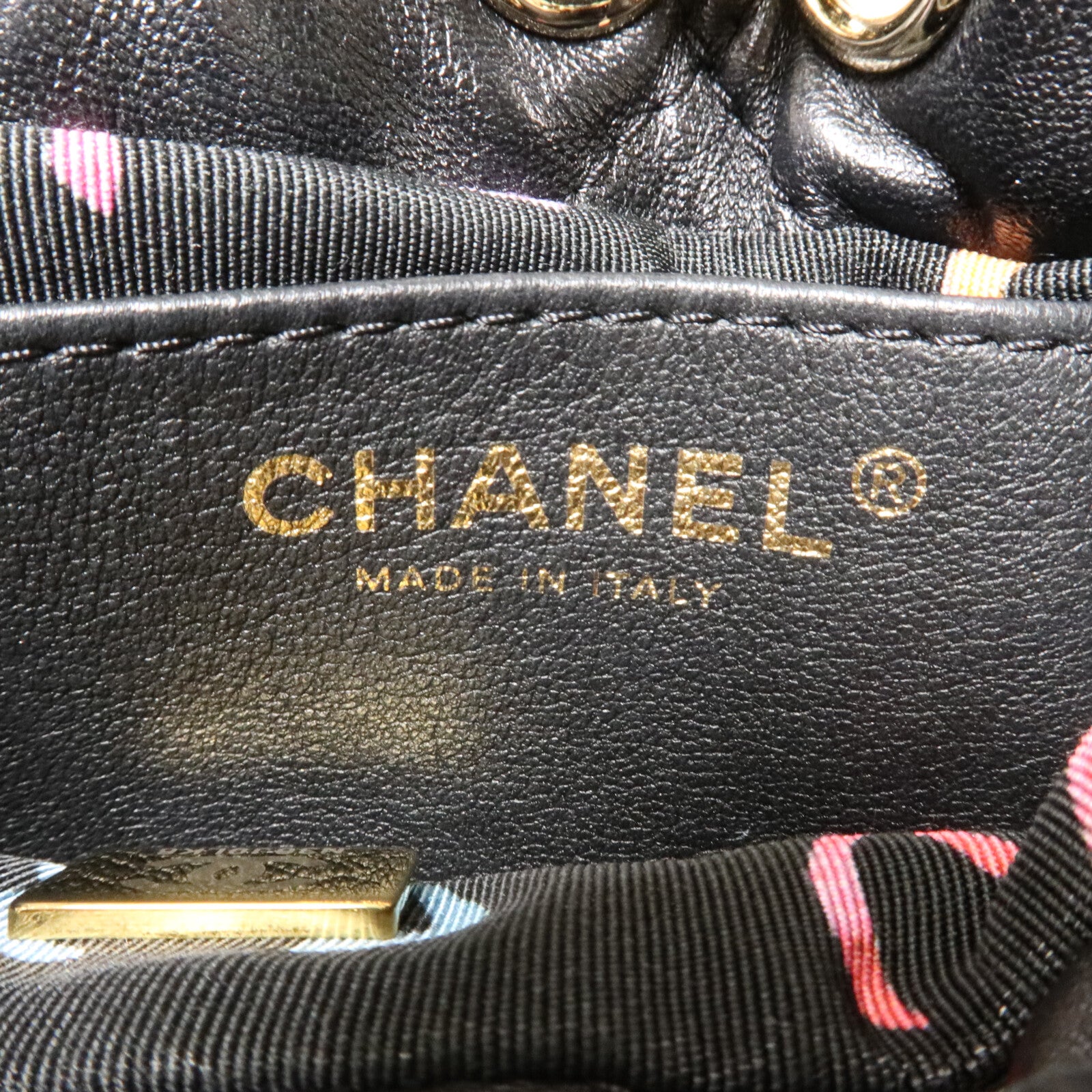 CHANEL 羊皮皮革Bucket Backpack鏈帶背包
