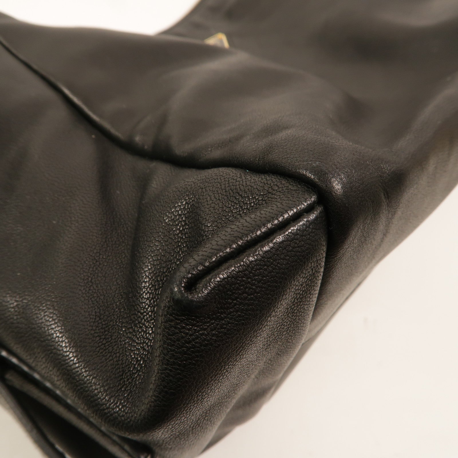 PRADA 牛皮皮革Explore Large手挽肩背兩用袋