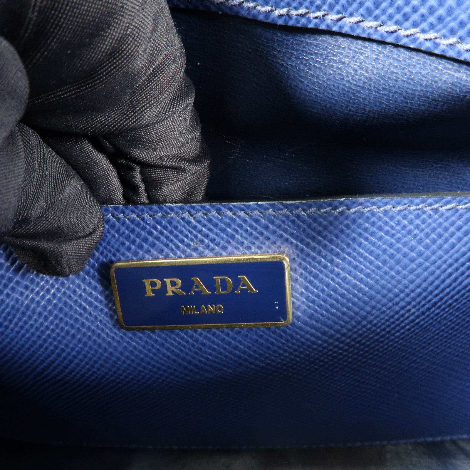 PRADA 牛皮皮革2way Shoulder金扣手挽肩背兩用袋