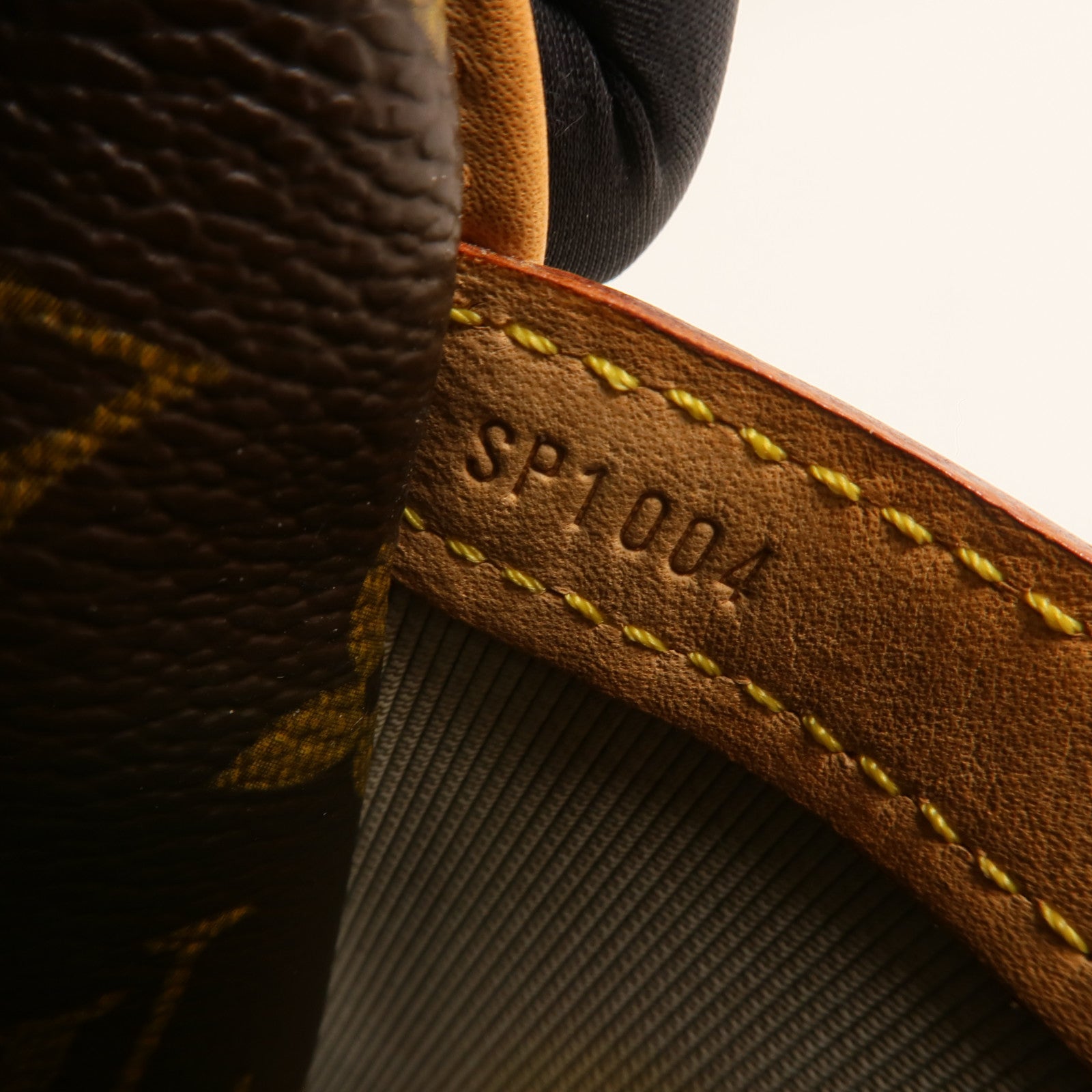 LOUIS VUITTON LV GHW Reporter PM Shoulder Bag M45254 Monogram Brown