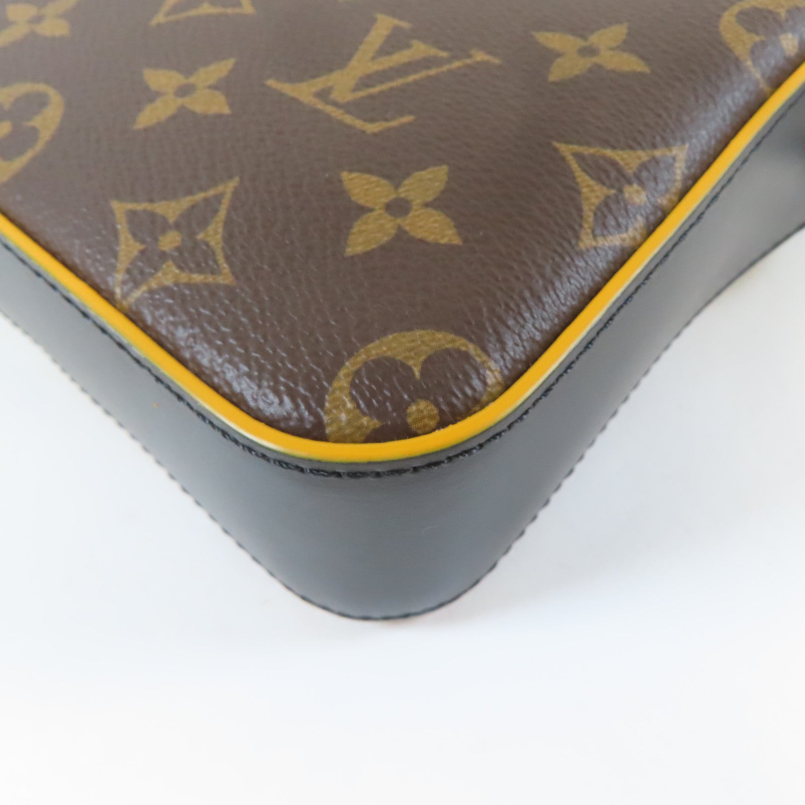 LOUIS VUITTON Monogram Trio肩背袋黑色/啡色