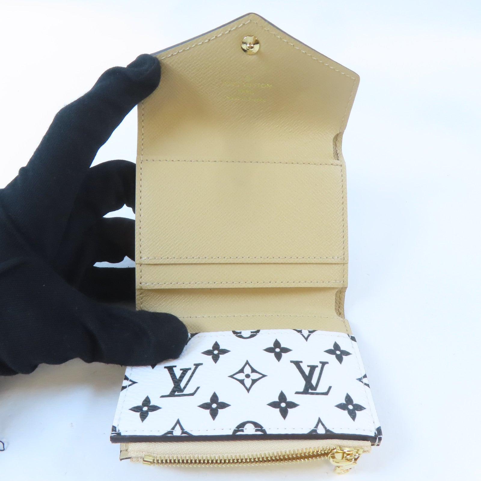 LOUIS VUITTON Monogram Giant Portefeuille Zoe金扣錢包卡其色/綠色