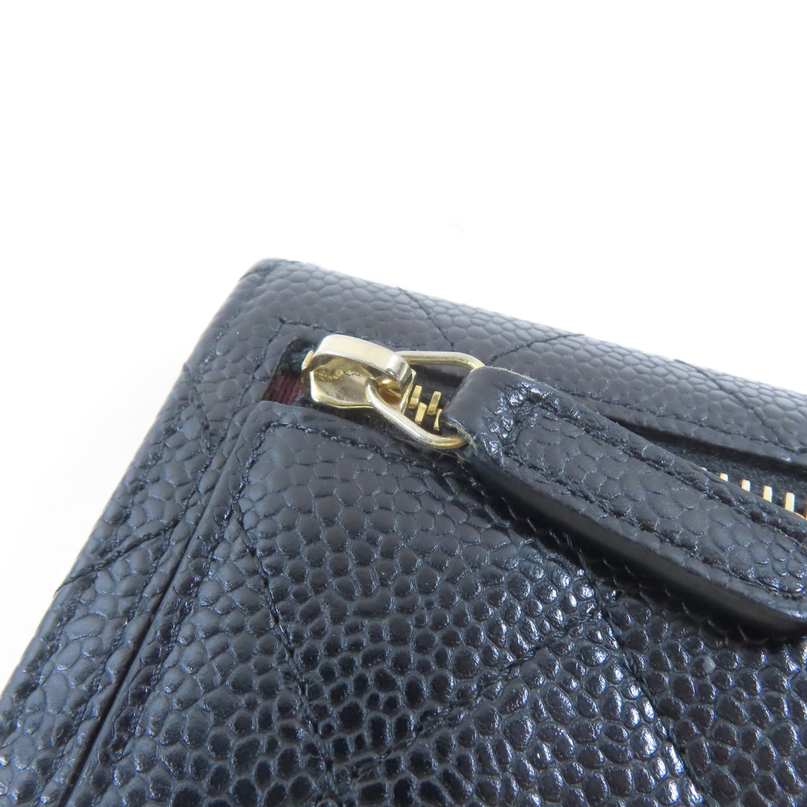 CHANEL 菱格Caviar皮革Trifold Wallet金扣錢包黑色