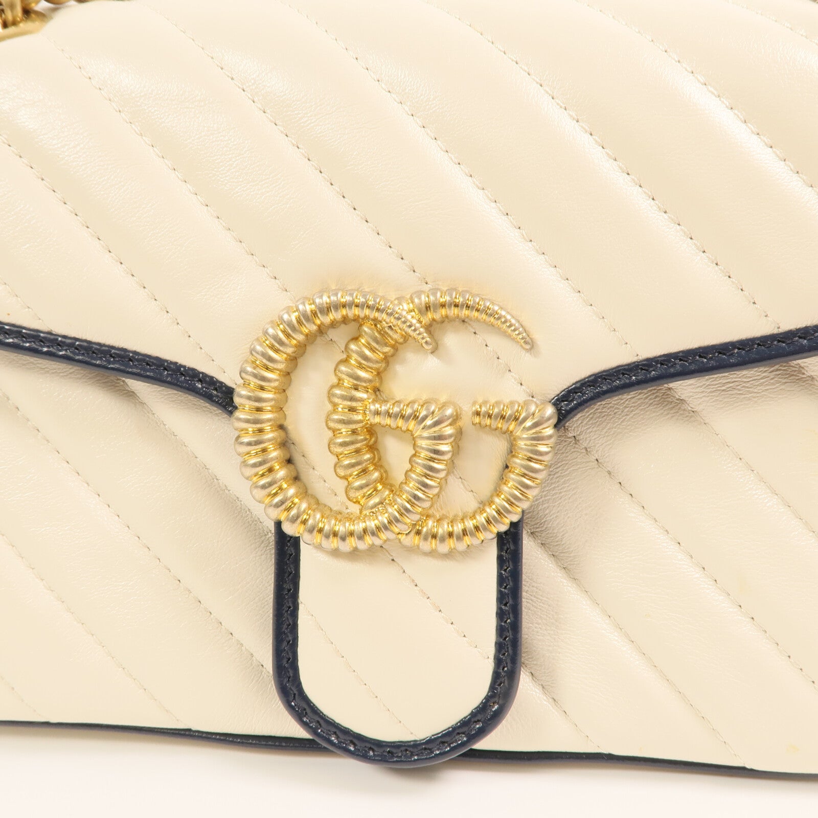 GUCCI 牛皮皮革GG Marmont Shoulder Bag鏈帶肩背袋