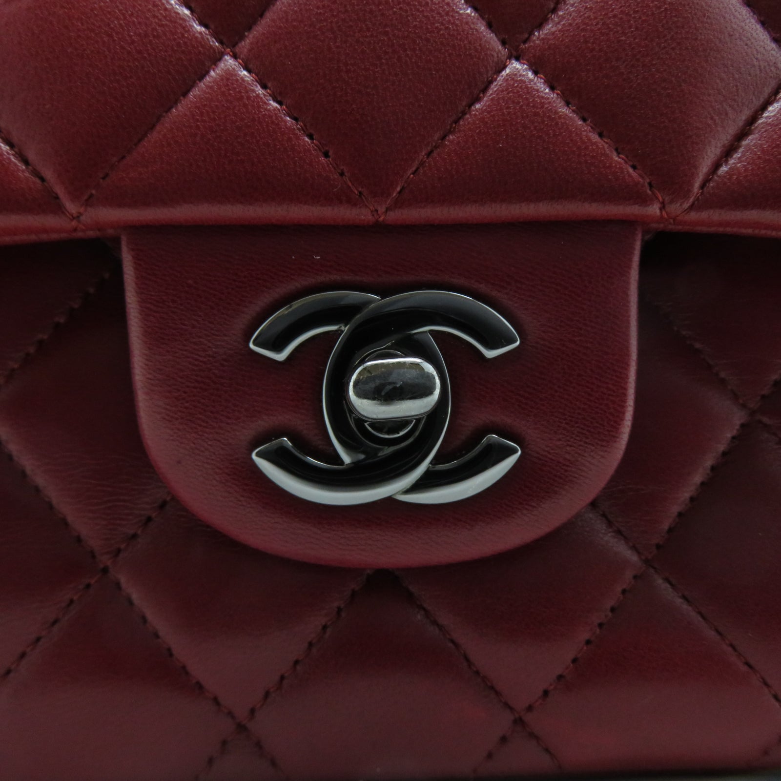 CHANEL **【激減優惠】菱格羊皮皮革Chain Shoulder銀扣鏈帶肩背袋紅色
