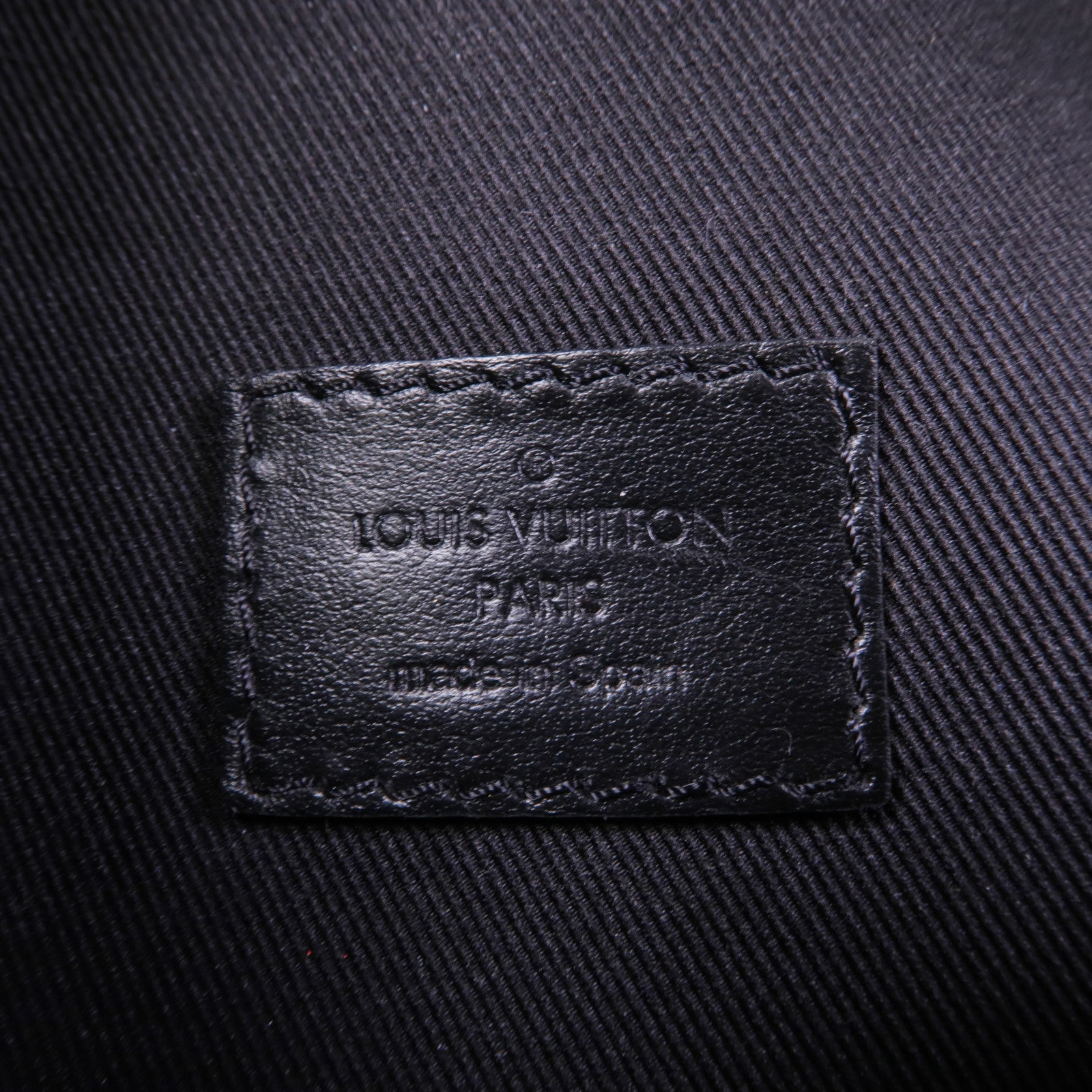 LOUIS VUITTON Monogram Eclipse Discovery斜孭袋