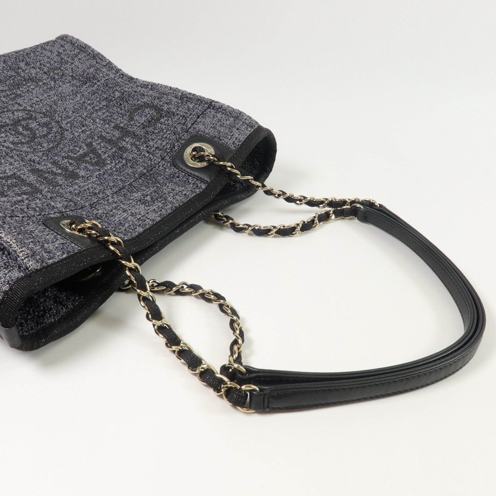 CHANEL 帆布Deaville Tote Bag鏈帶肩背袋