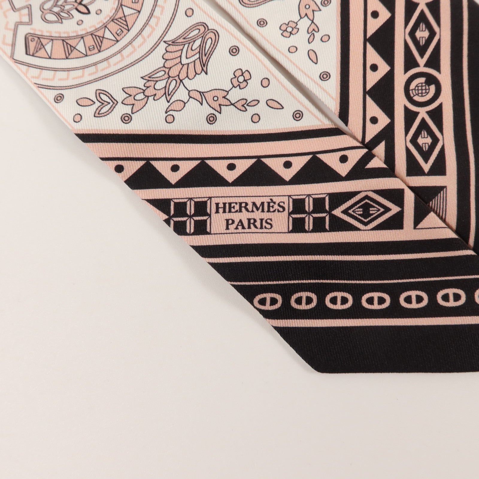 HERMES 絲質Twilly絲巾