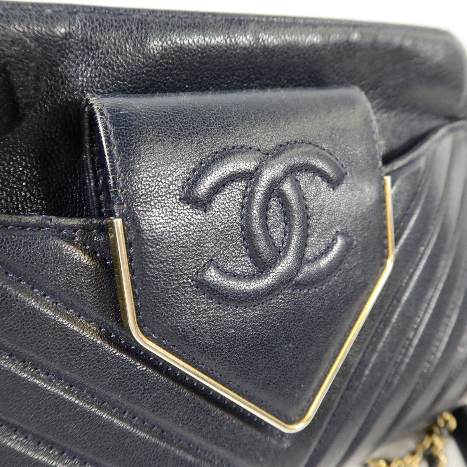 CHANEL 羊皮皮革Camera Bag鏈帶肩背袋