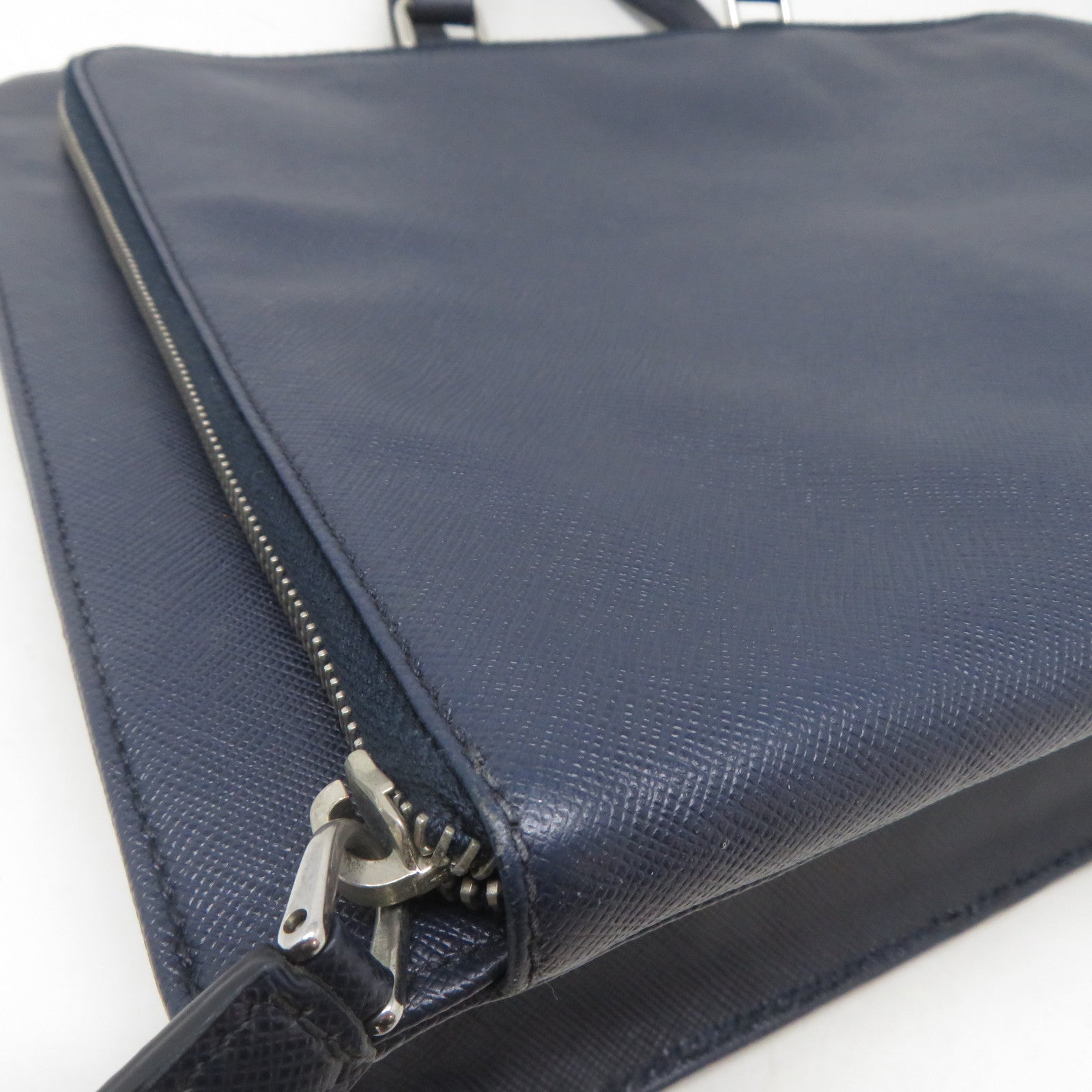 PRADA Saffiano皮革Briefcase銀扣手挽袋/公事包藍色