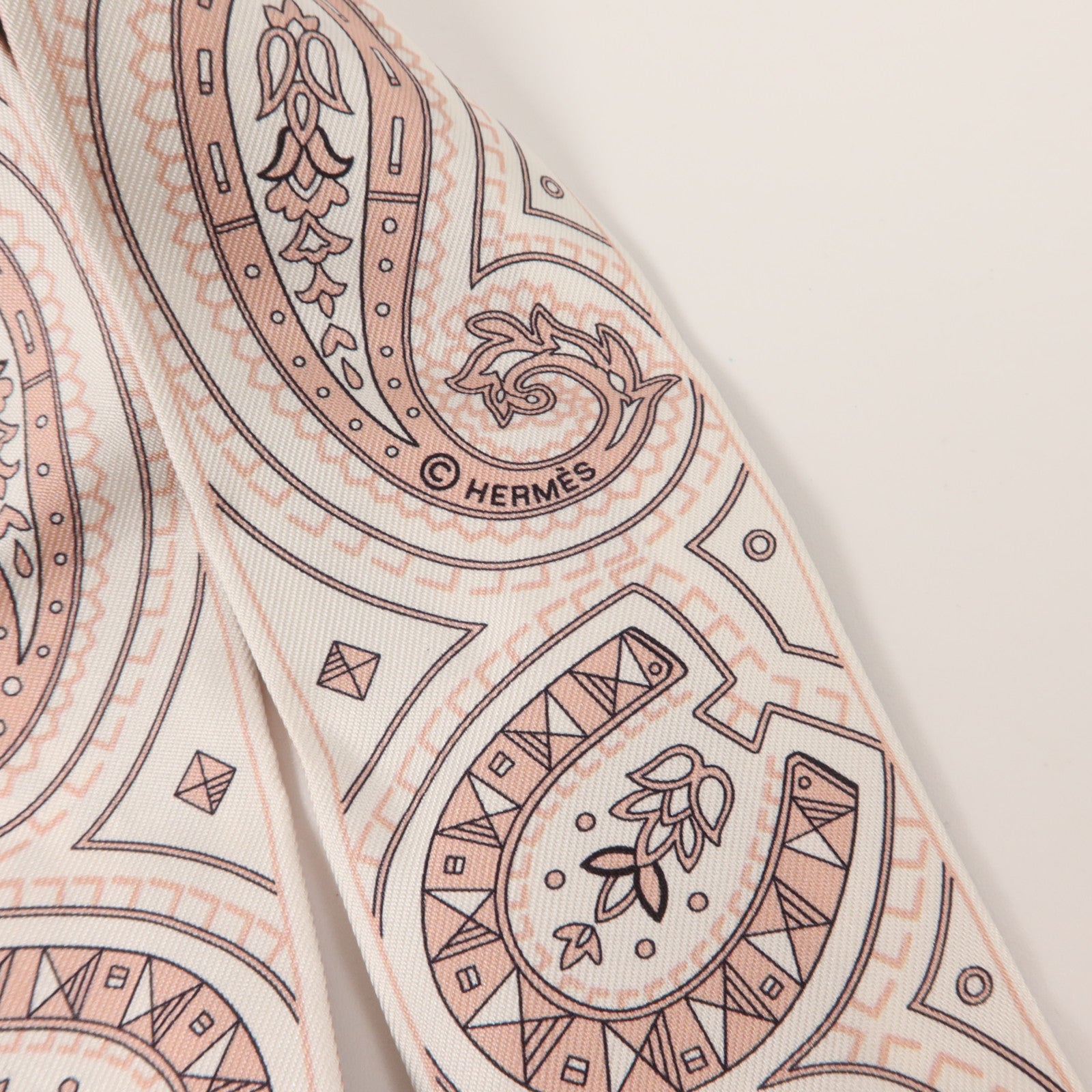HERMES 絲質Twilly絲巾