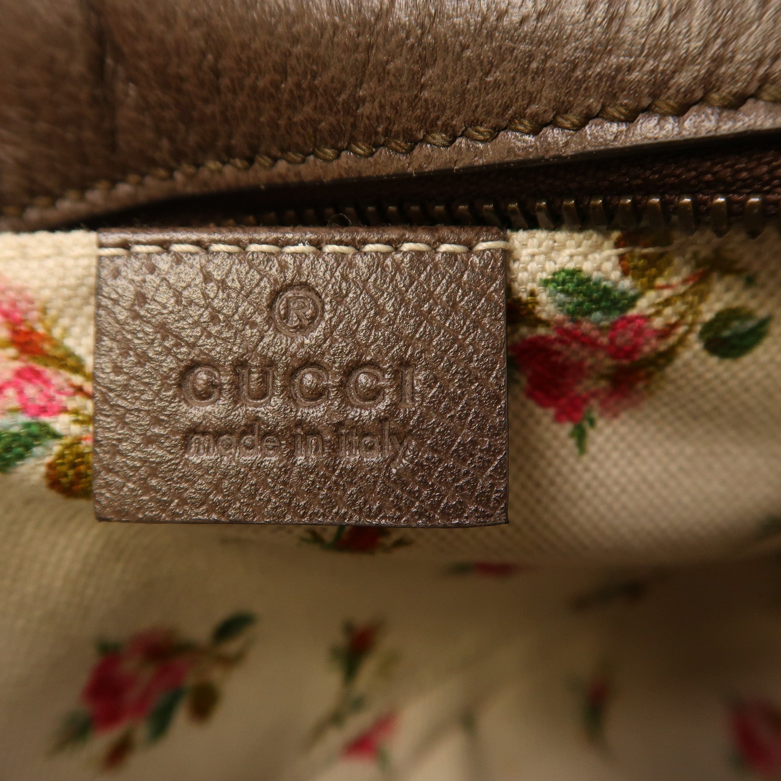 GUCCI 塗層帆布Neo Vintage GG Supreme金扣肩背袋啡色