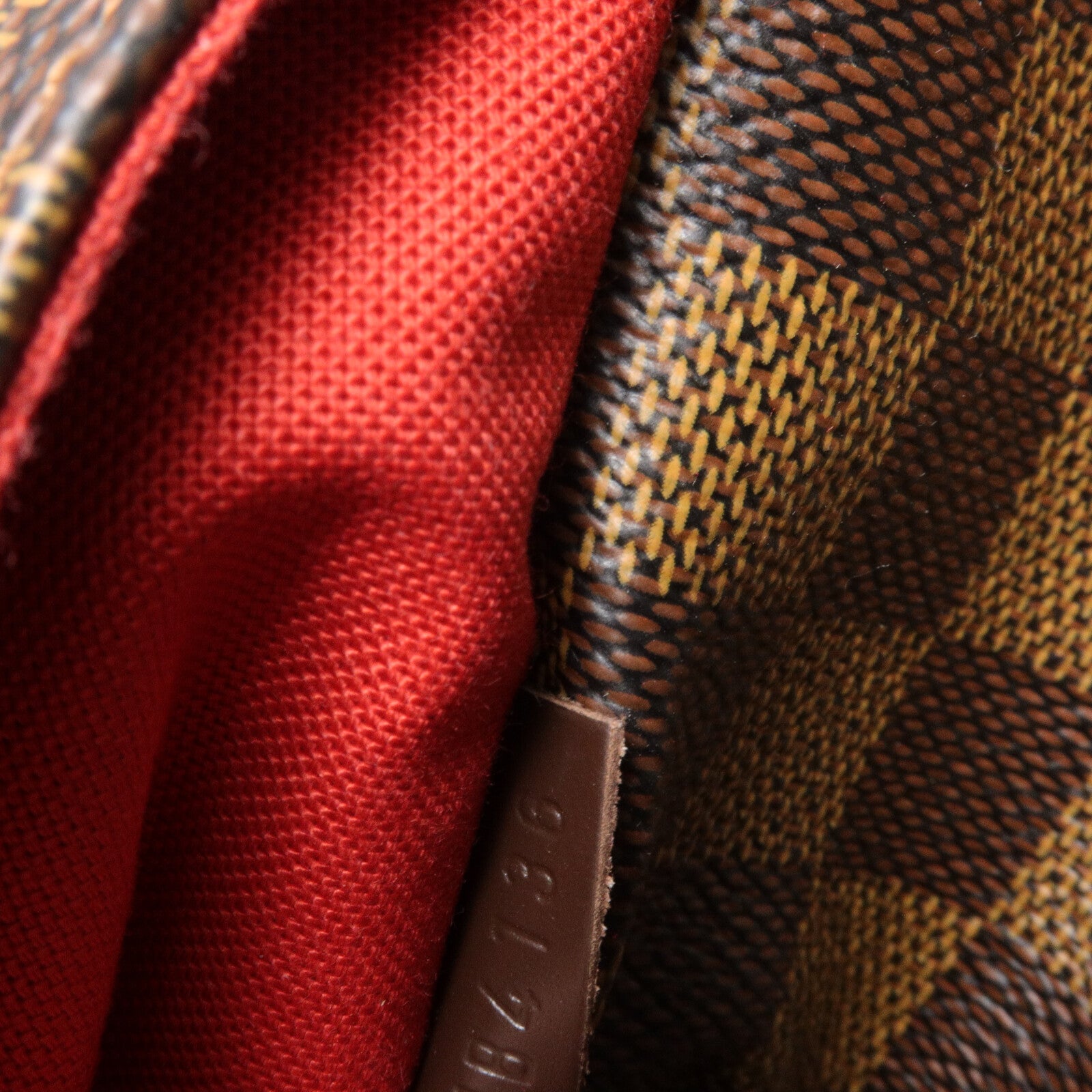 LOUIS VUITTON Damier Ebene Totally MM肩背袋