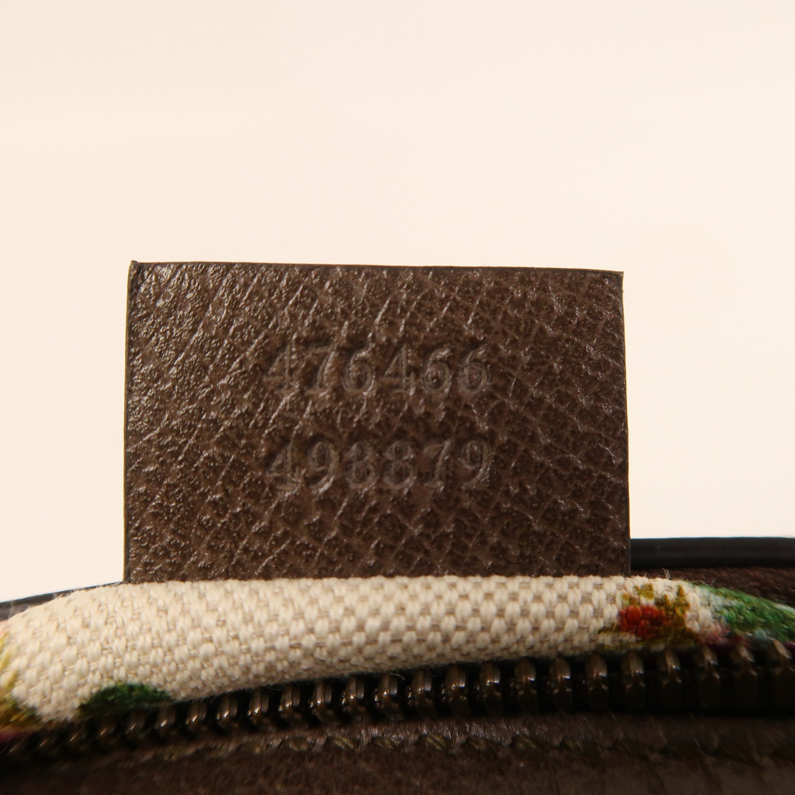 GUCCI 塗層帆布Neo Vintage GG Supreme金扣肩背袋啡色