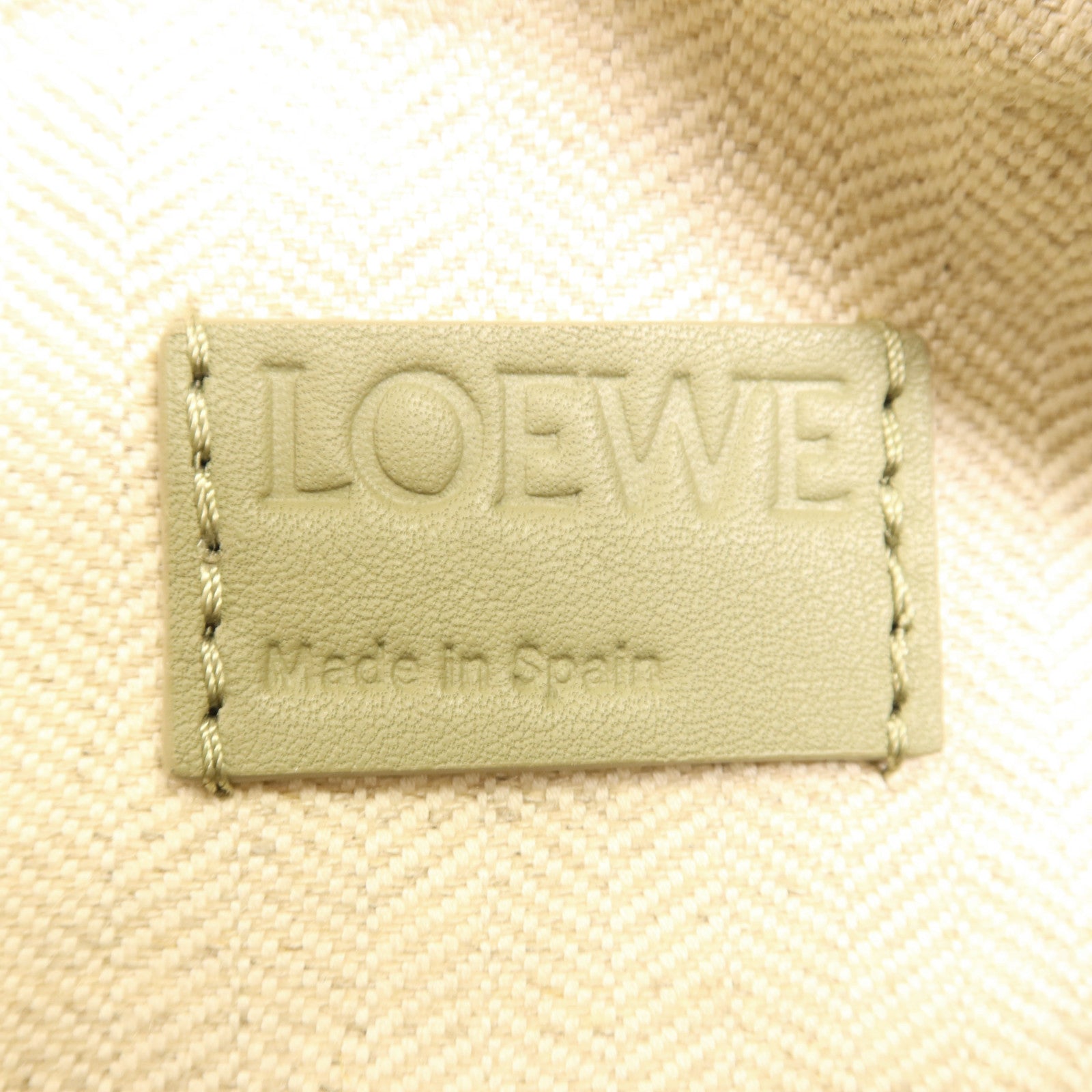 LOEWE 牛皮皮革Small Puzzle金扣手挽肩背兩用袋