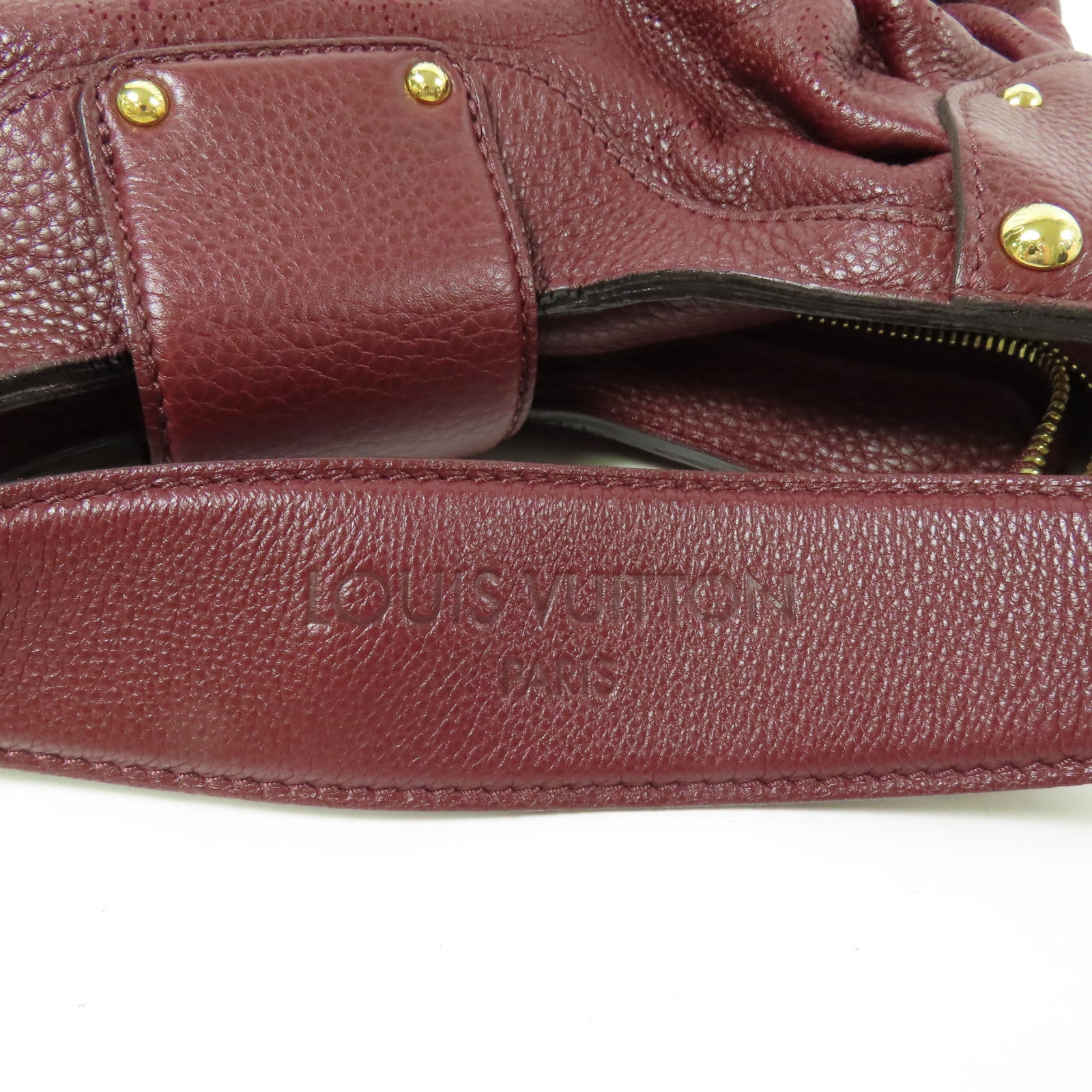 LOUIS VUITTON Mahina Shoulder Bag金扣肩背袋