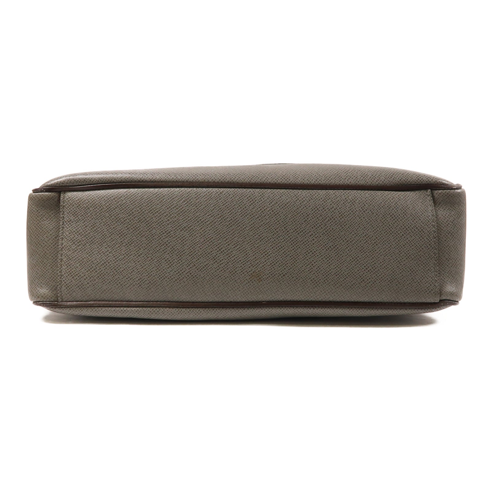 LOUIS VUITTON Taiga Roman MM銀扣肩背袋