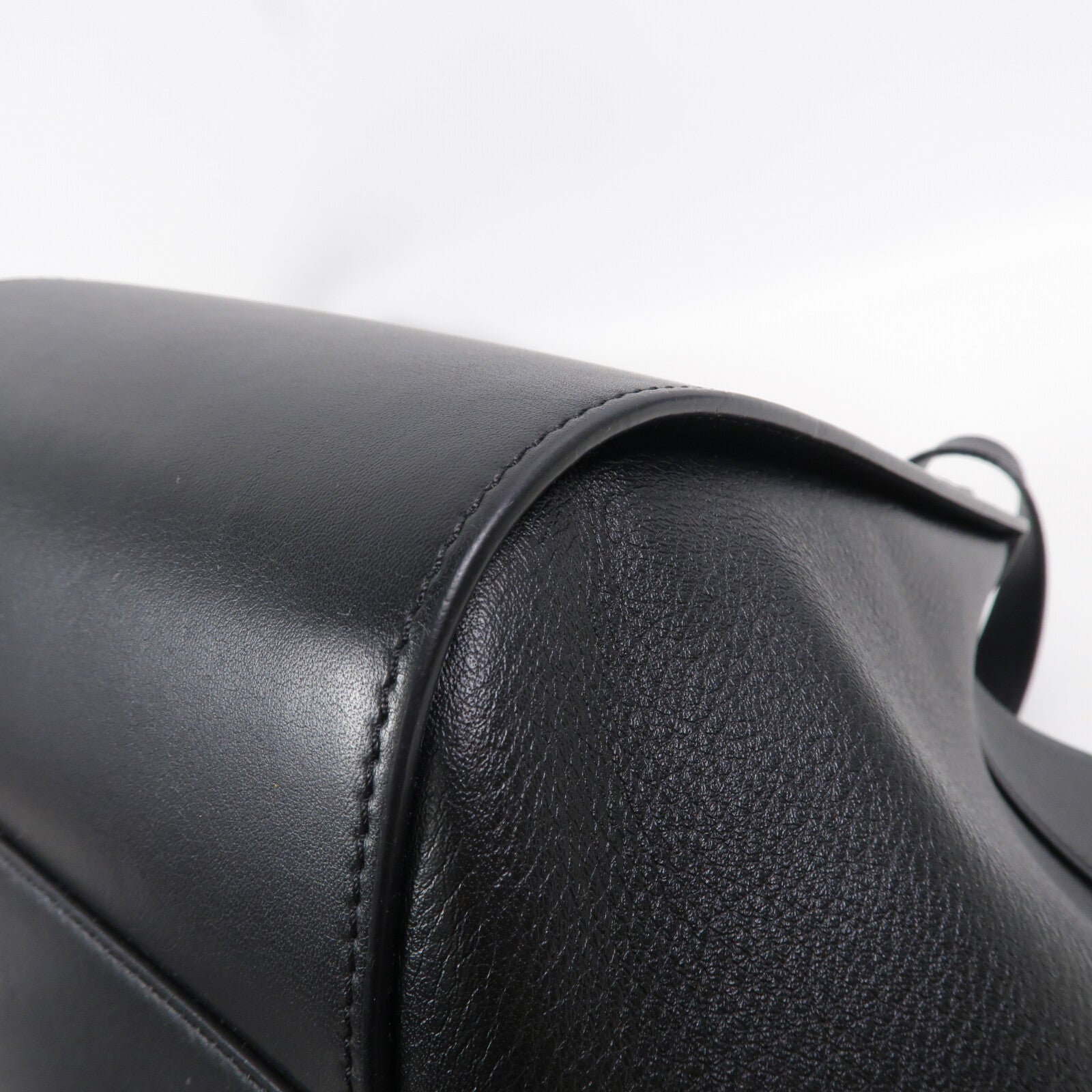 LOEWE 牛皮皮革Hammock Small手挽肩背兩用袋