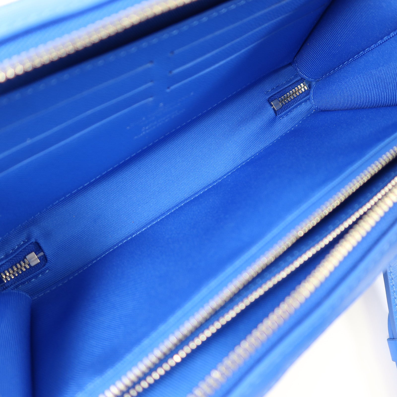 LOUIS VUITTON Monogram Clouds Soft Trunk Wallet銀扣肩背袋